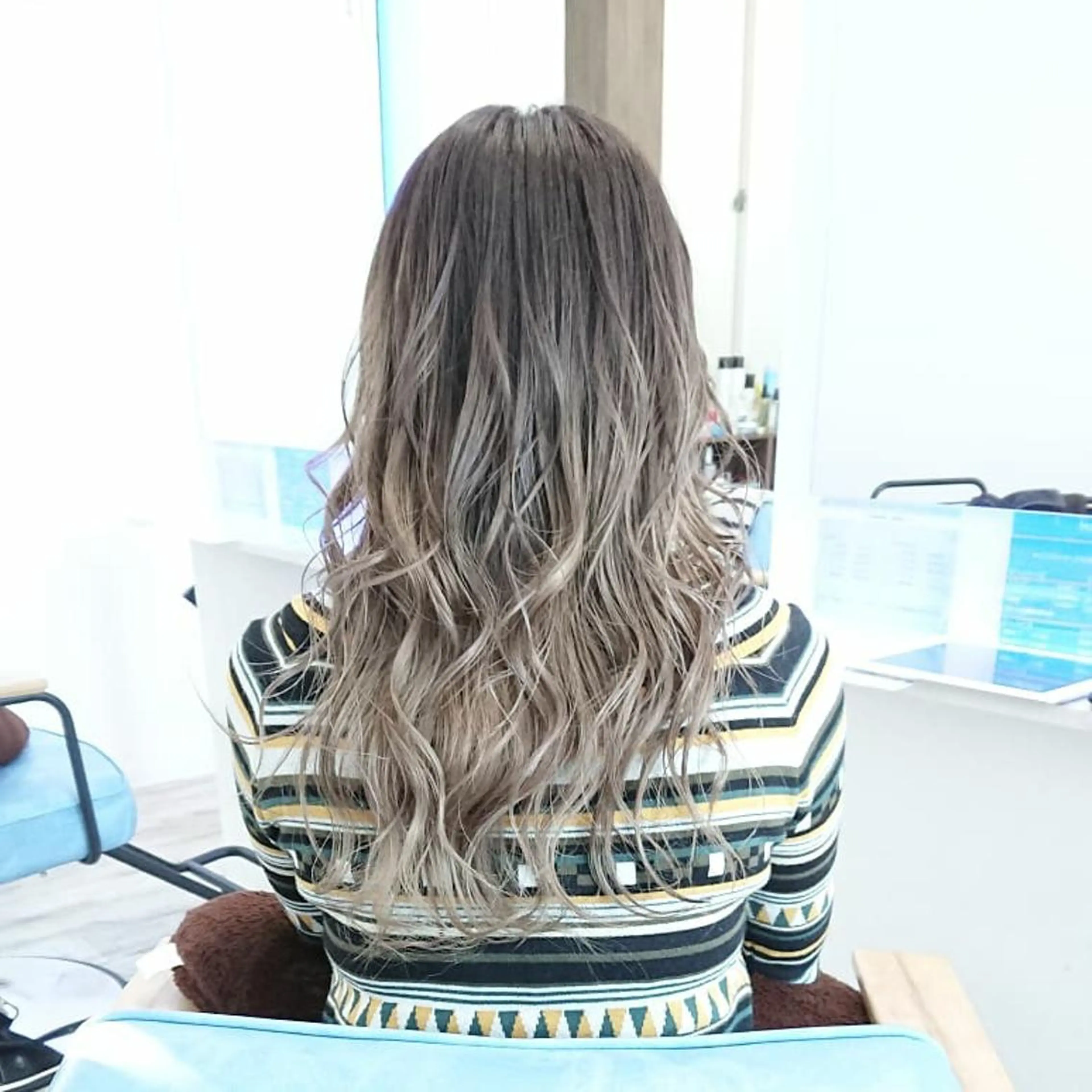 ロング カラー ヘアアレンジ 小林 伸行のヘアスタイル