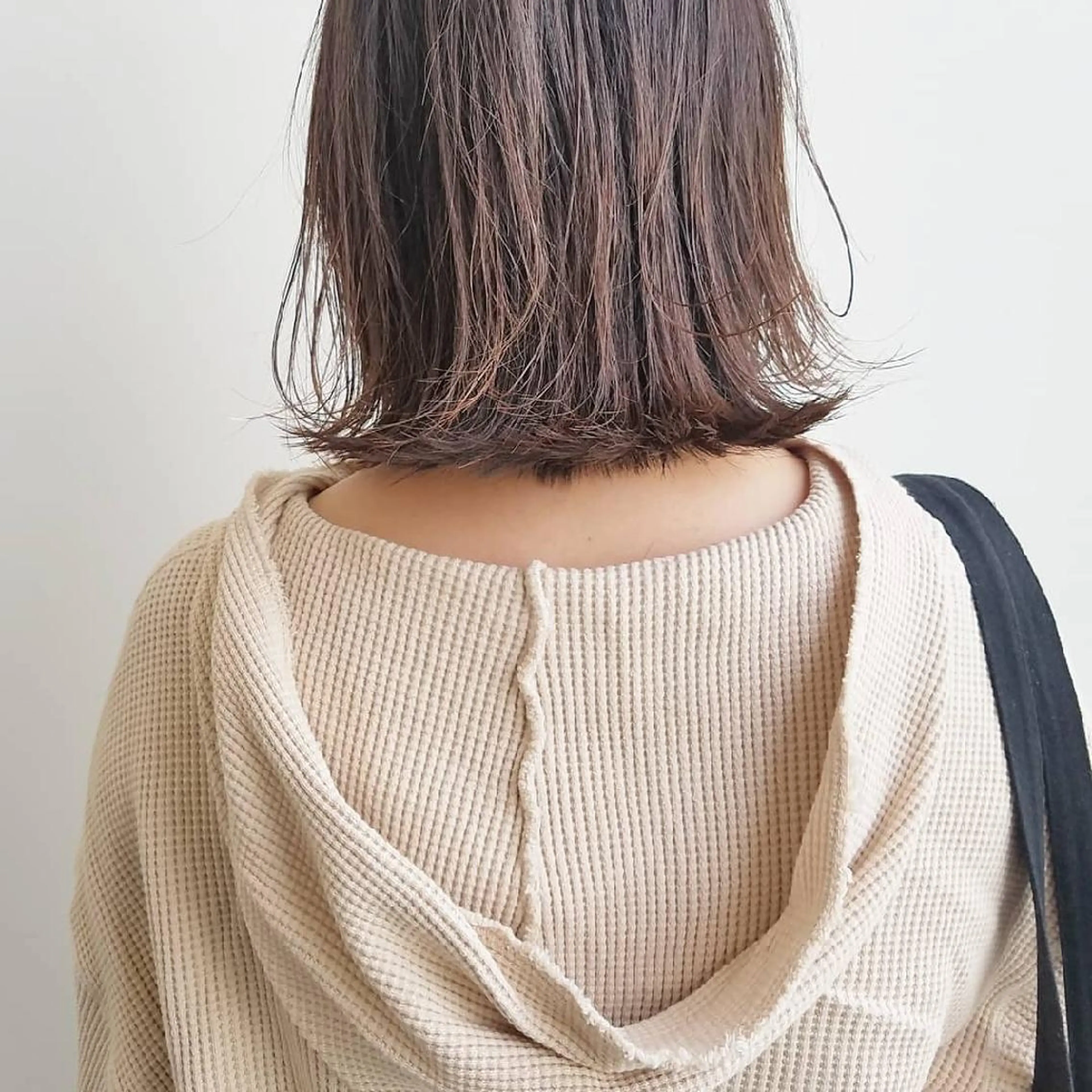 ミディアム カラー マツエク・マツパ パーマ ネイル ヘアアレンジ iplus✴ まつげ、眉毛、耳つぼのマツエク・マツパデザイン