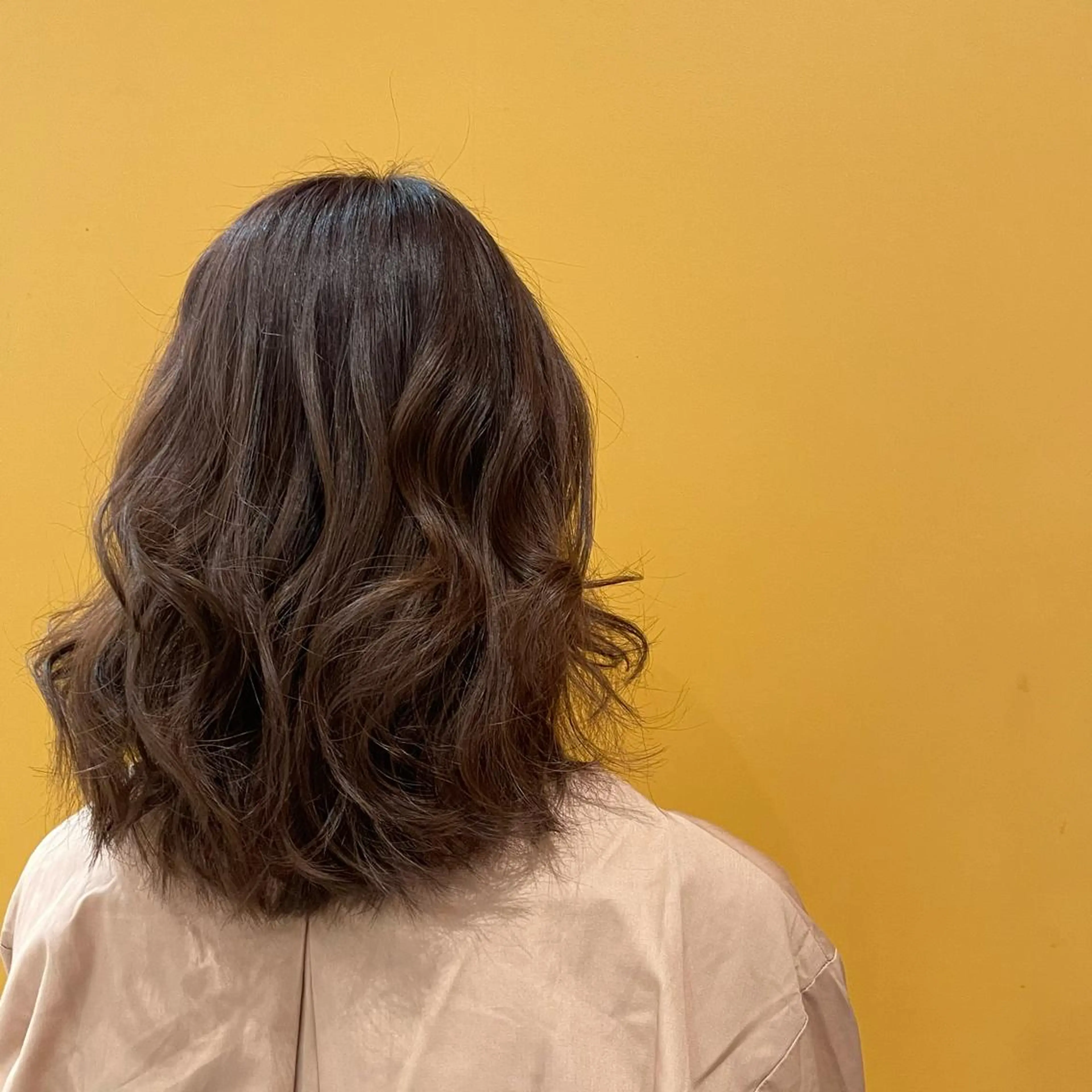 カラー ルームスつかしん所属・中川 ひまりのヘアスタイル