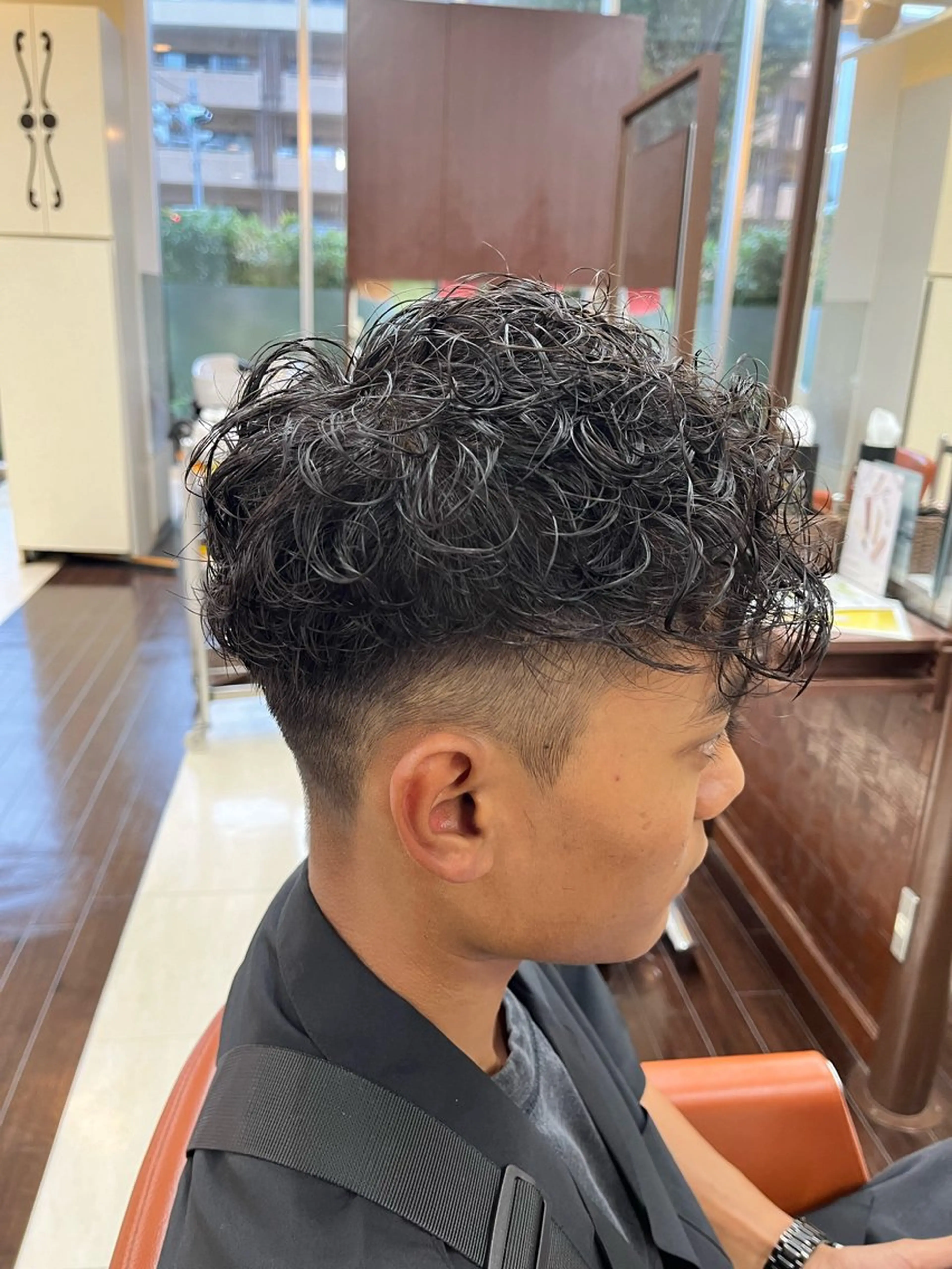 ショート パーマ メンズ スペインカール AROH  men's cut&men's perm 船橋店所属・🧊メンズ特化🧊 高木航希のヘアスタイル