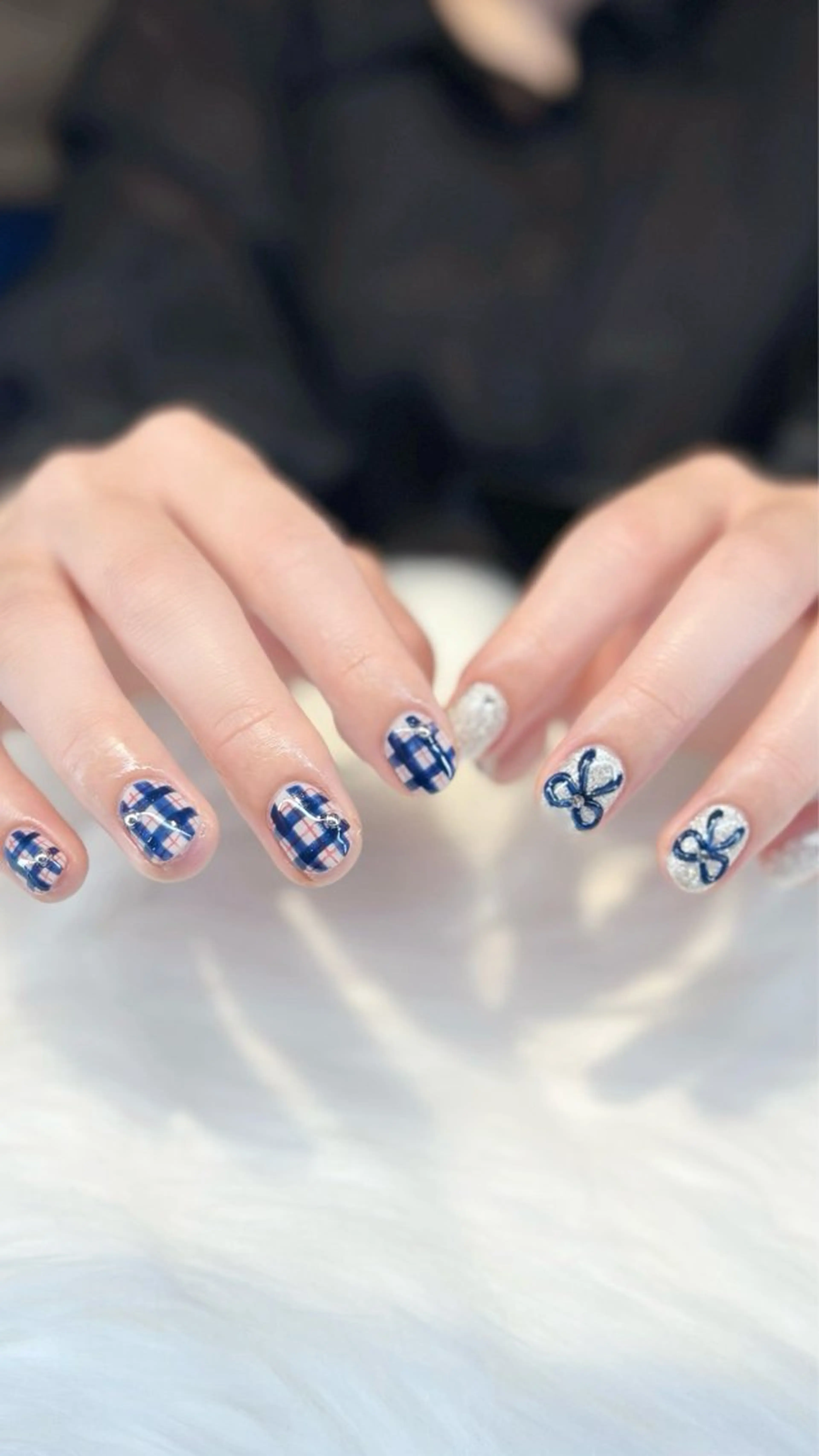ネイル キラキラネイル リボン ハンドネイル Keli Nailのネイルデザイン