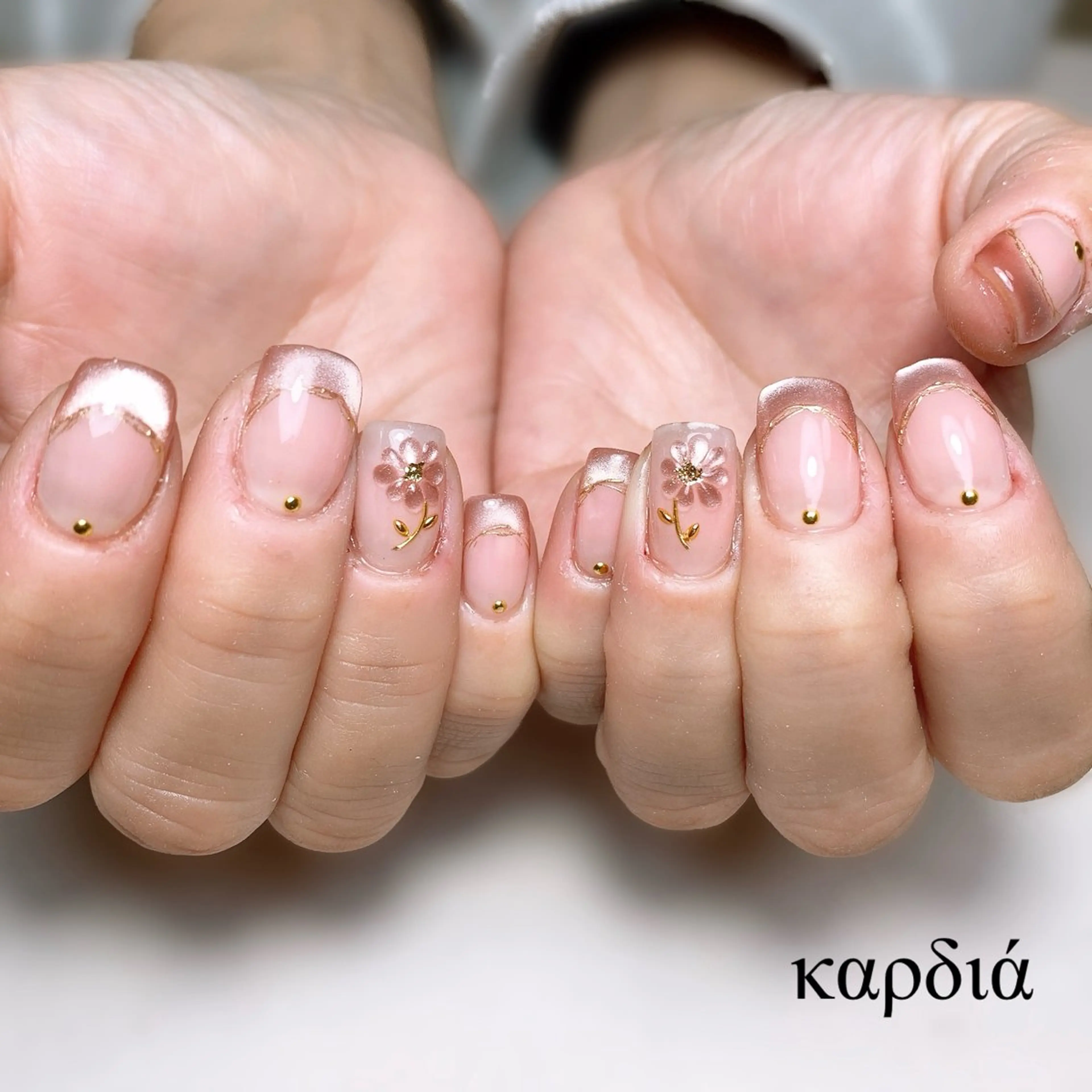 ネイル ハンドネイル καρδιά -ｶﾙﾃﾞｨｱ-のネイルデザイン