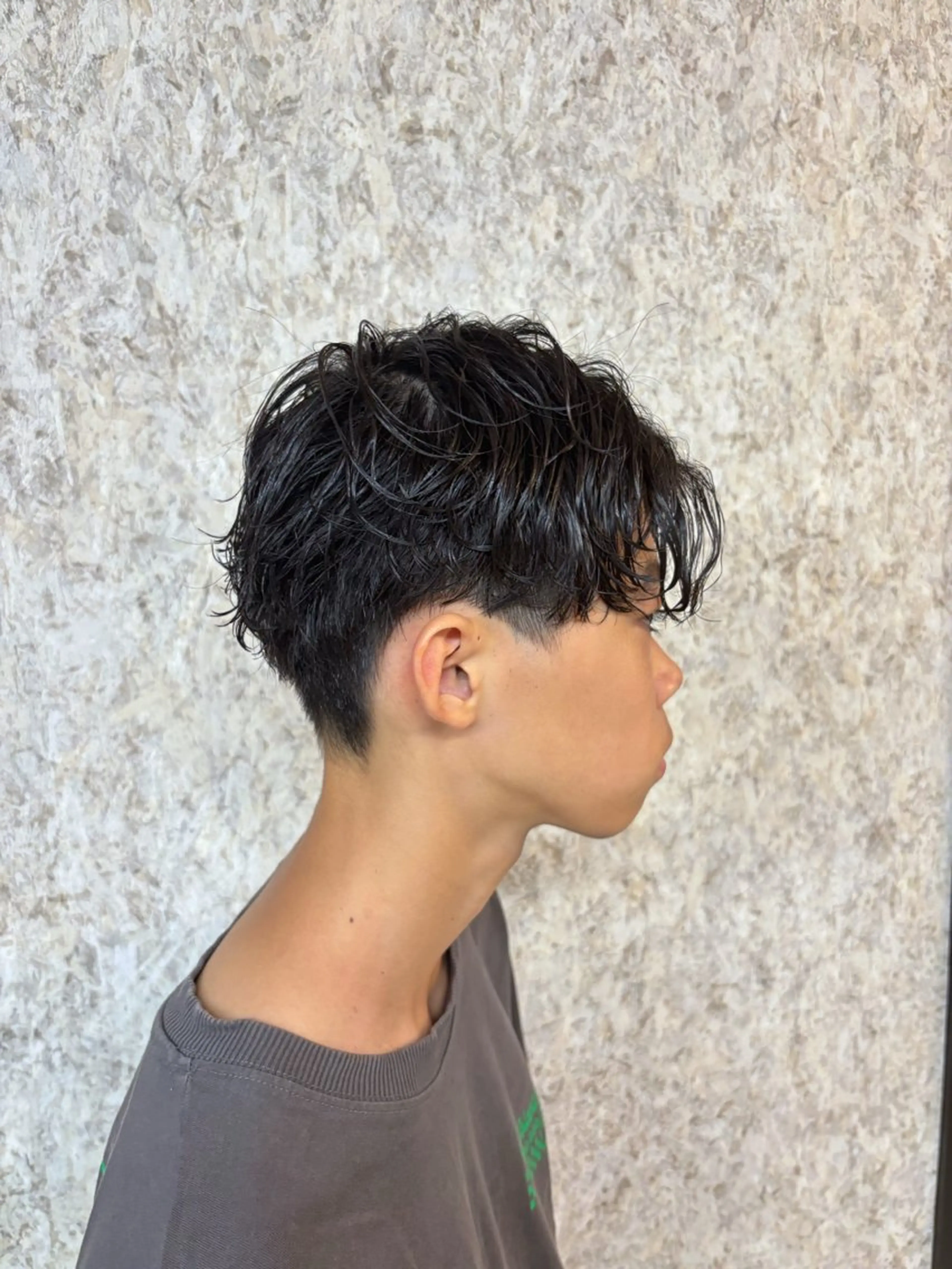 パーマ メンズ マッシュ メンズパーマ ツイストスパイラルパーマ 刈り上げ スパイラルパーマ カット パーマ 高島 梨瑚のヘアスタイル