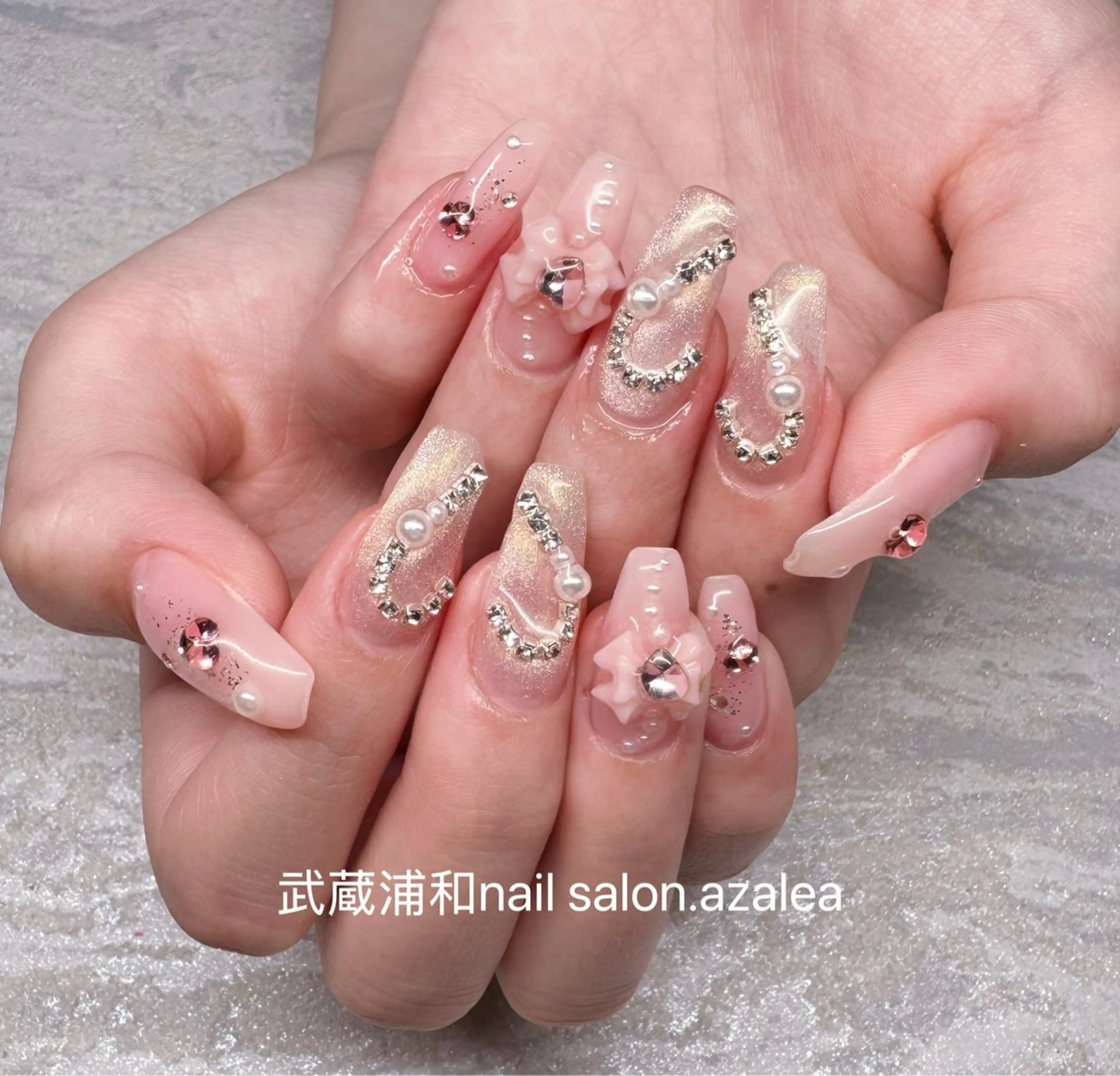 ネイル ハンドネイル R inのネイルデザイン