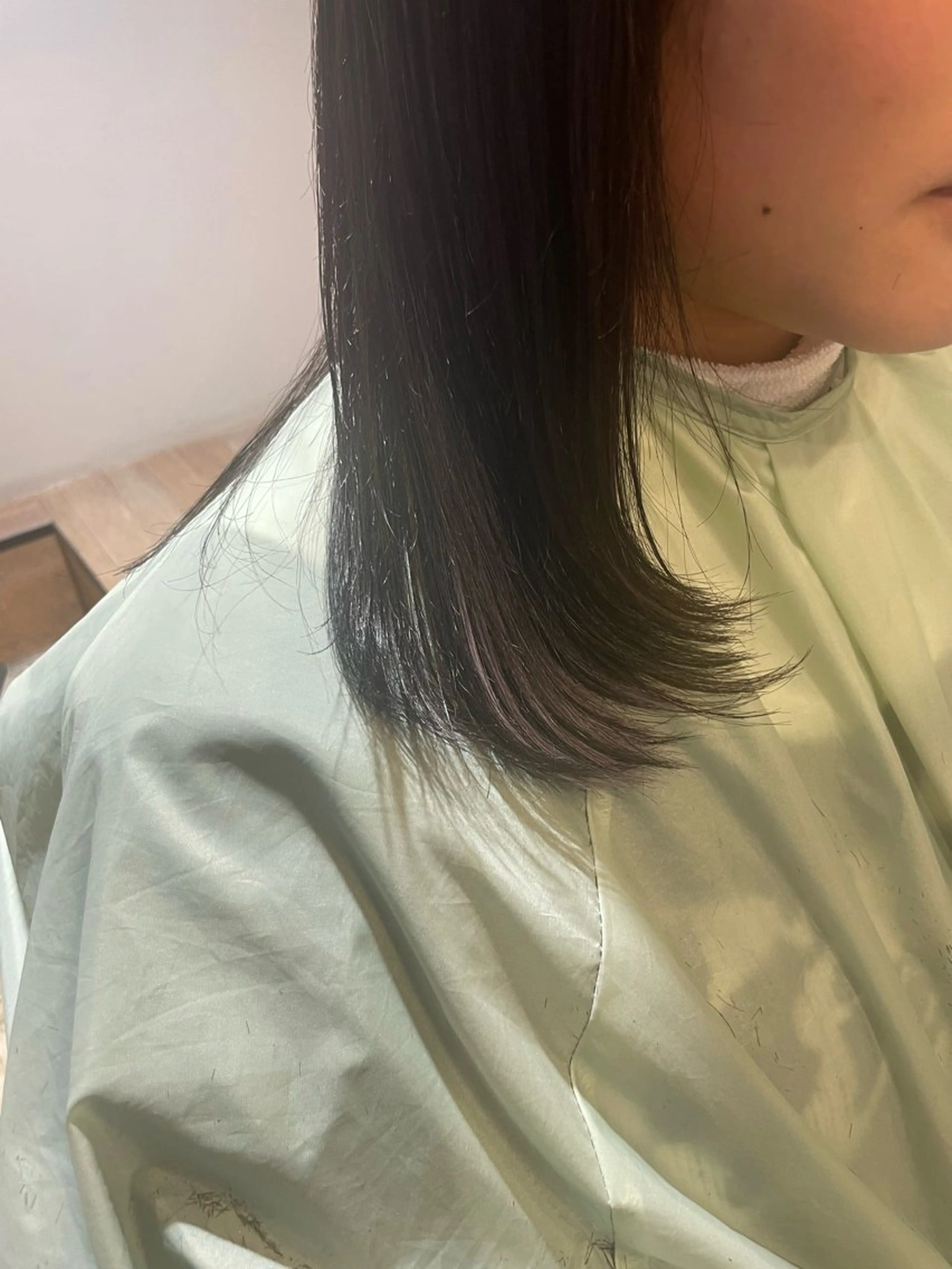 ミディアム 田中 志織のヘアスタイル