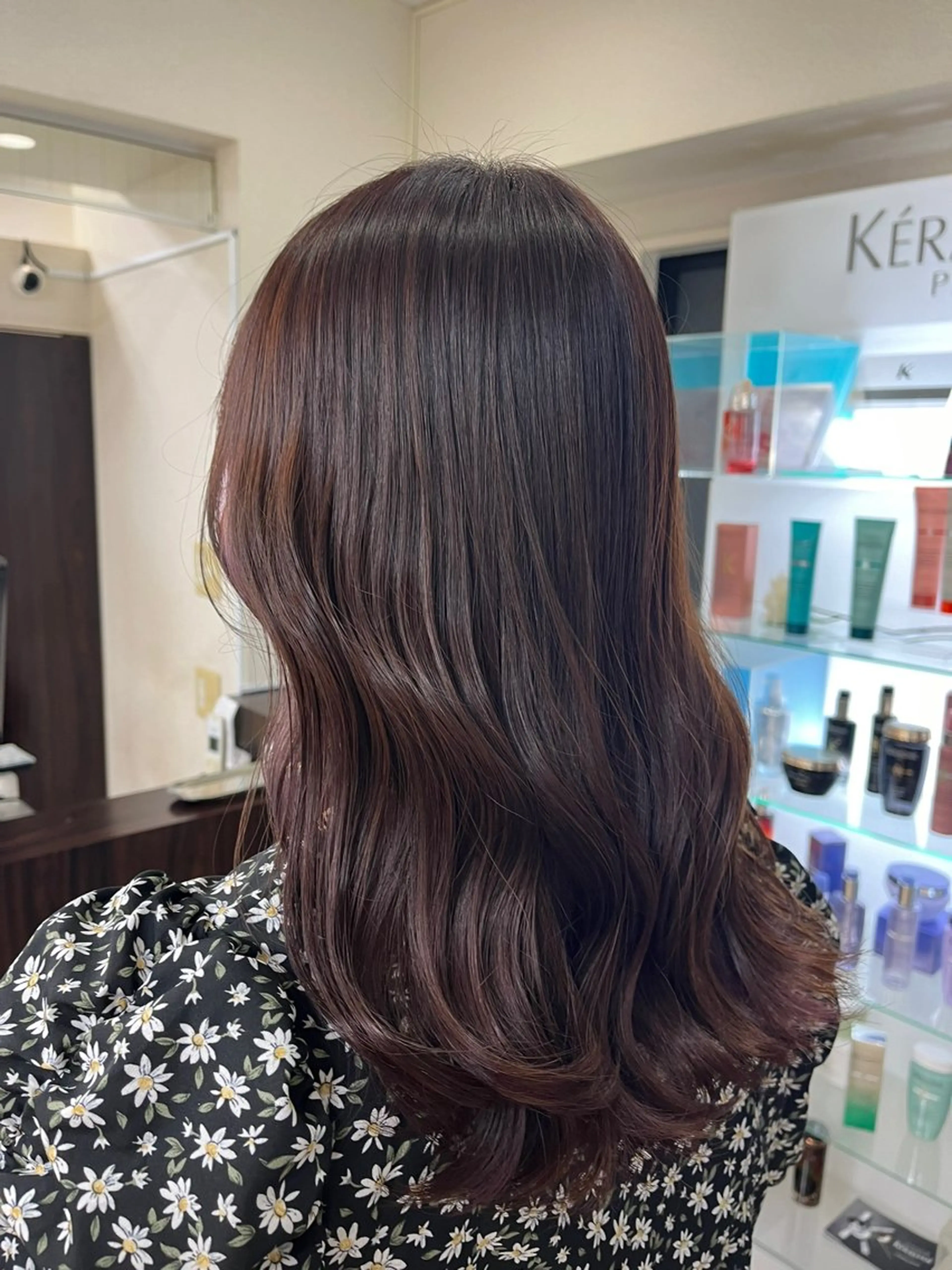 セミロング ヘアカラー 松本平太郎美容室大宮店所属・こぐれ みあんのヘアスタイル