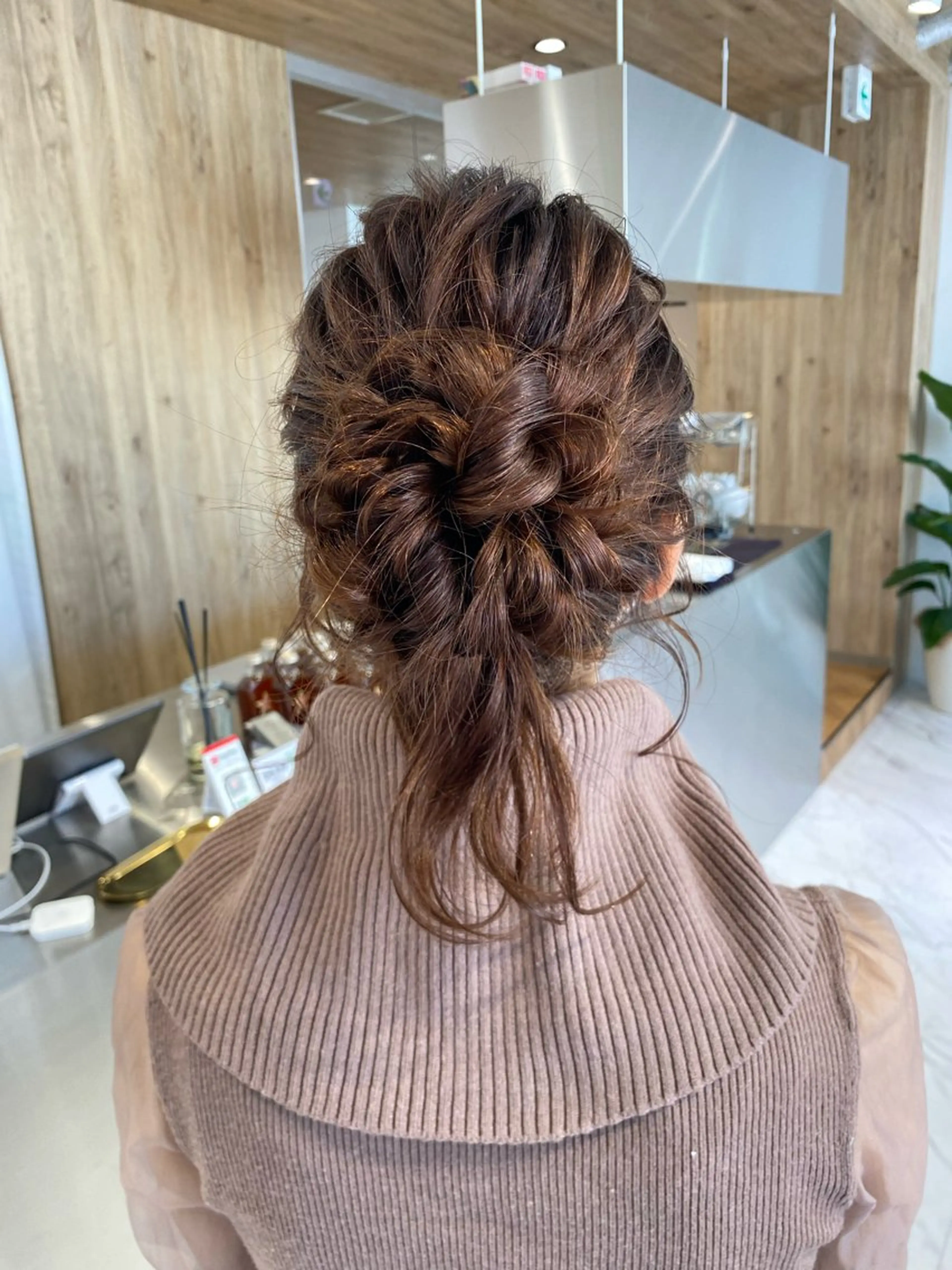 ロング お団子ヘア ヘアセット sabo岡崎店所属・都筑 莉佳子のヘアスタイル