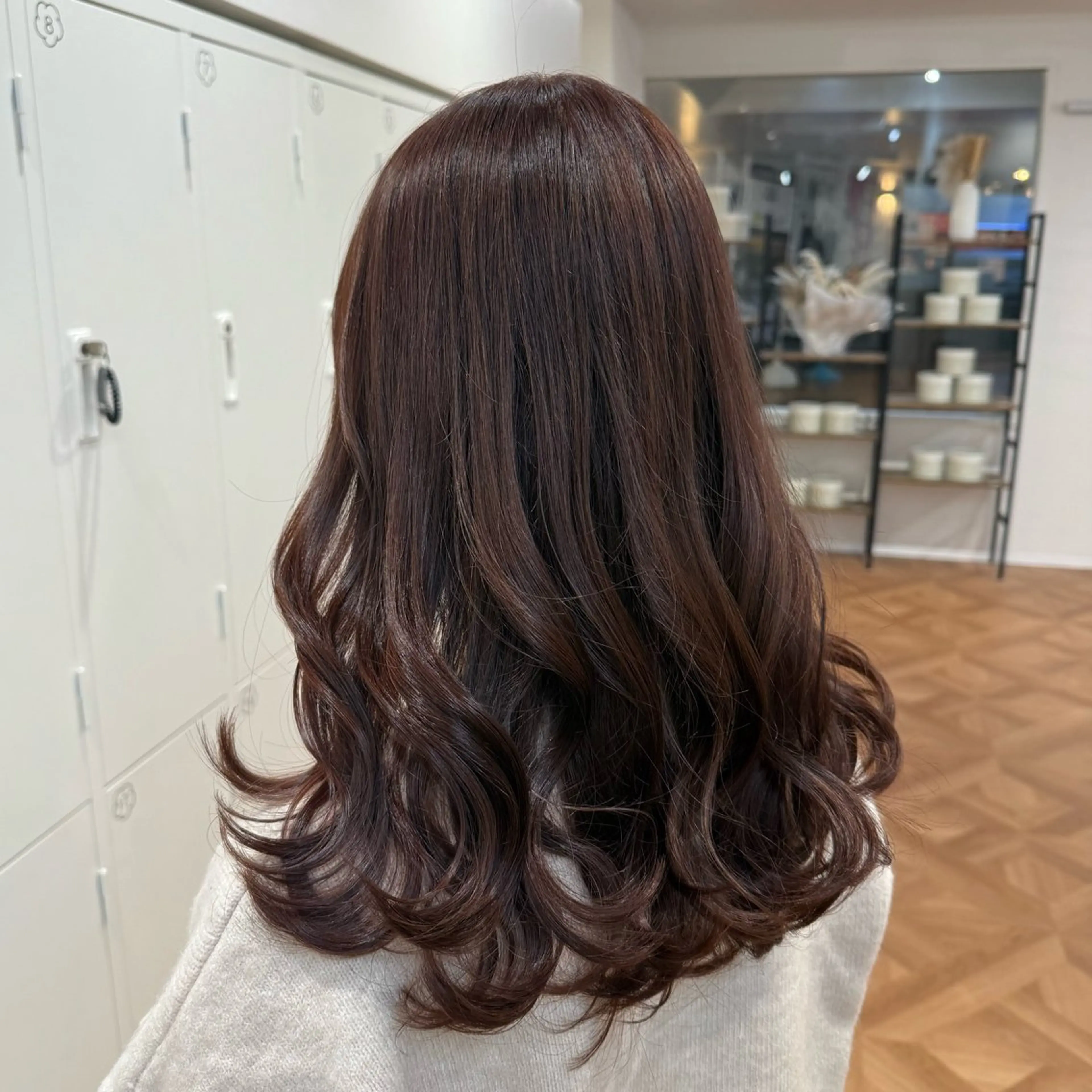 セミロング カラー ヘアアレンジ キヨミ 韓国レイヤーカットのヘアスタイル