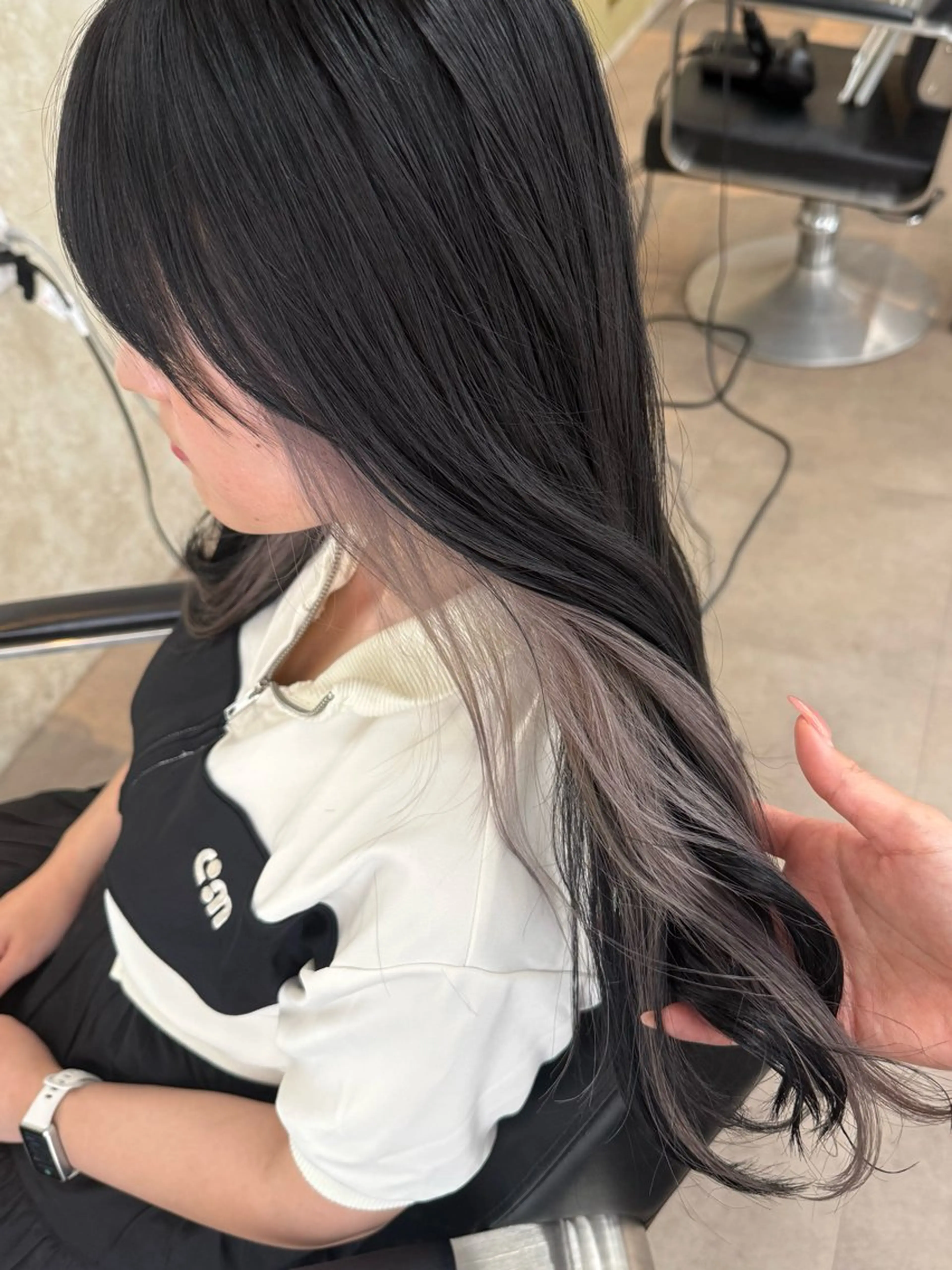 セミロング カラー カット ヘアカラー トリートメント 縮毛矯正×再生カラー 特化マネージャー美里のヘアスタイル