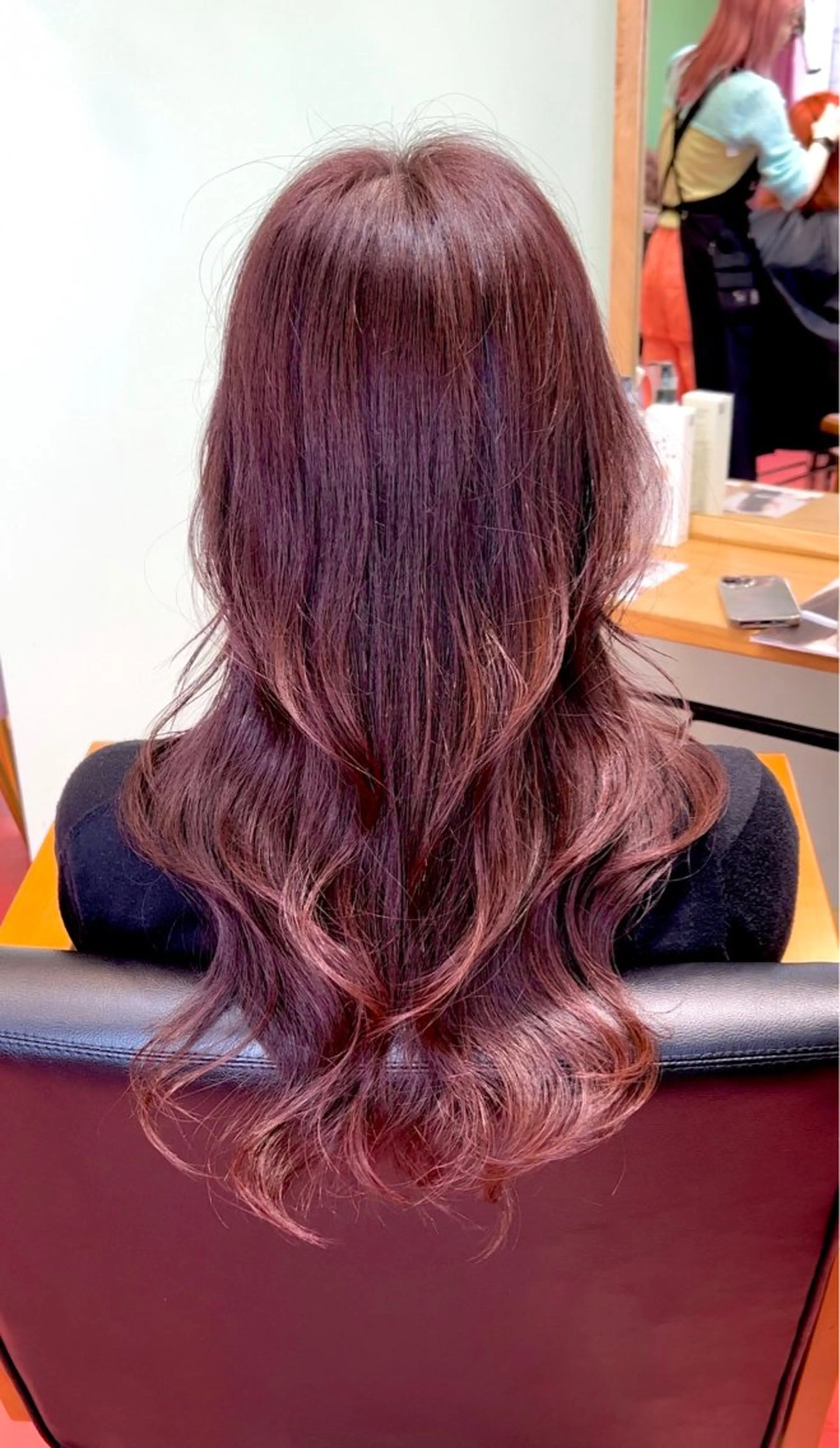 ロング カット ヘアカラー トリートメント 広島紙屋町 ショートヘア河内蓮のヘアスタイル