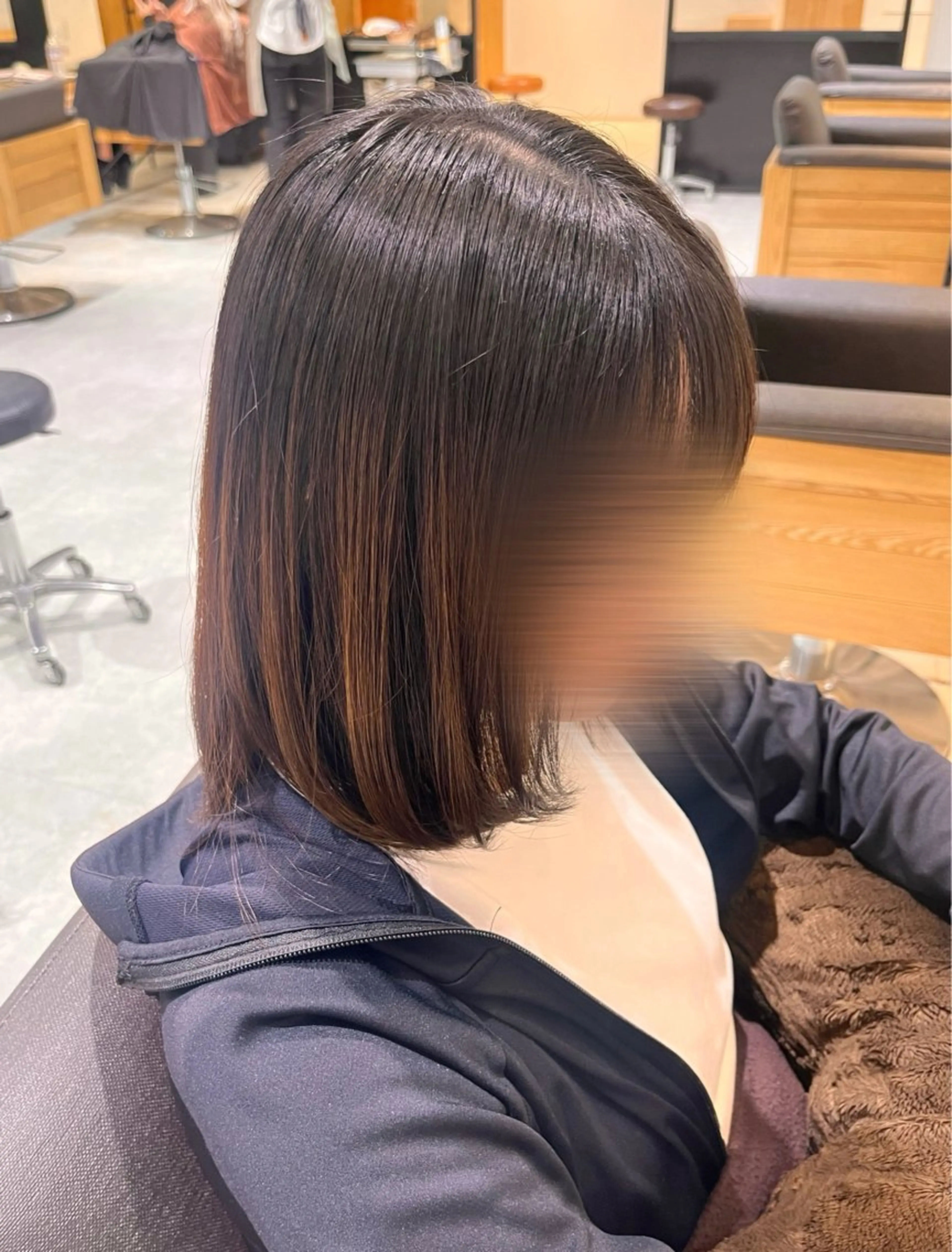 ミディアム 顔周りカット レイヤーカット 田中 もも🍑のヘアスタイル