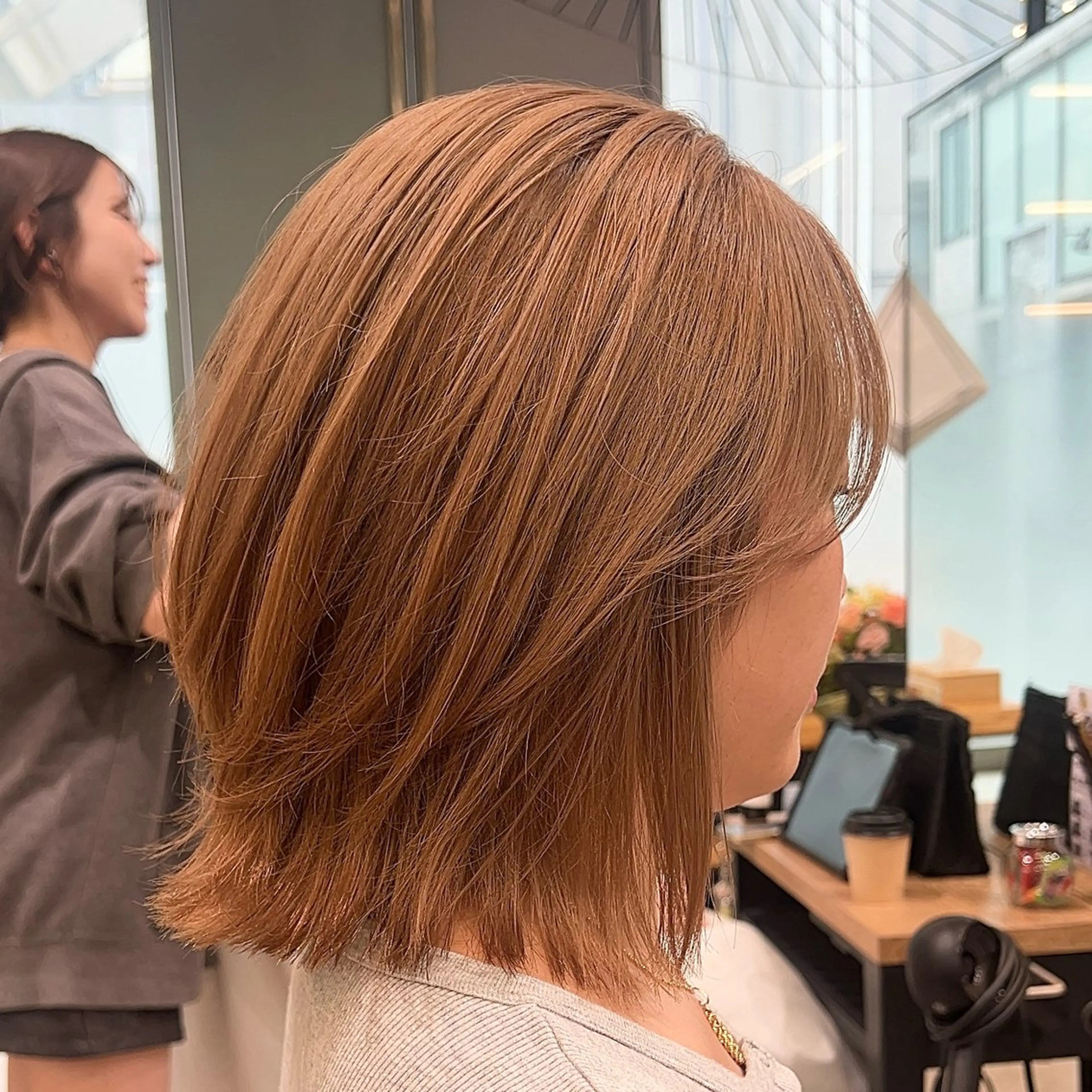 前髪顔周りカット+ブリーチカラー+トリートメント付✂️🪄✨の写真