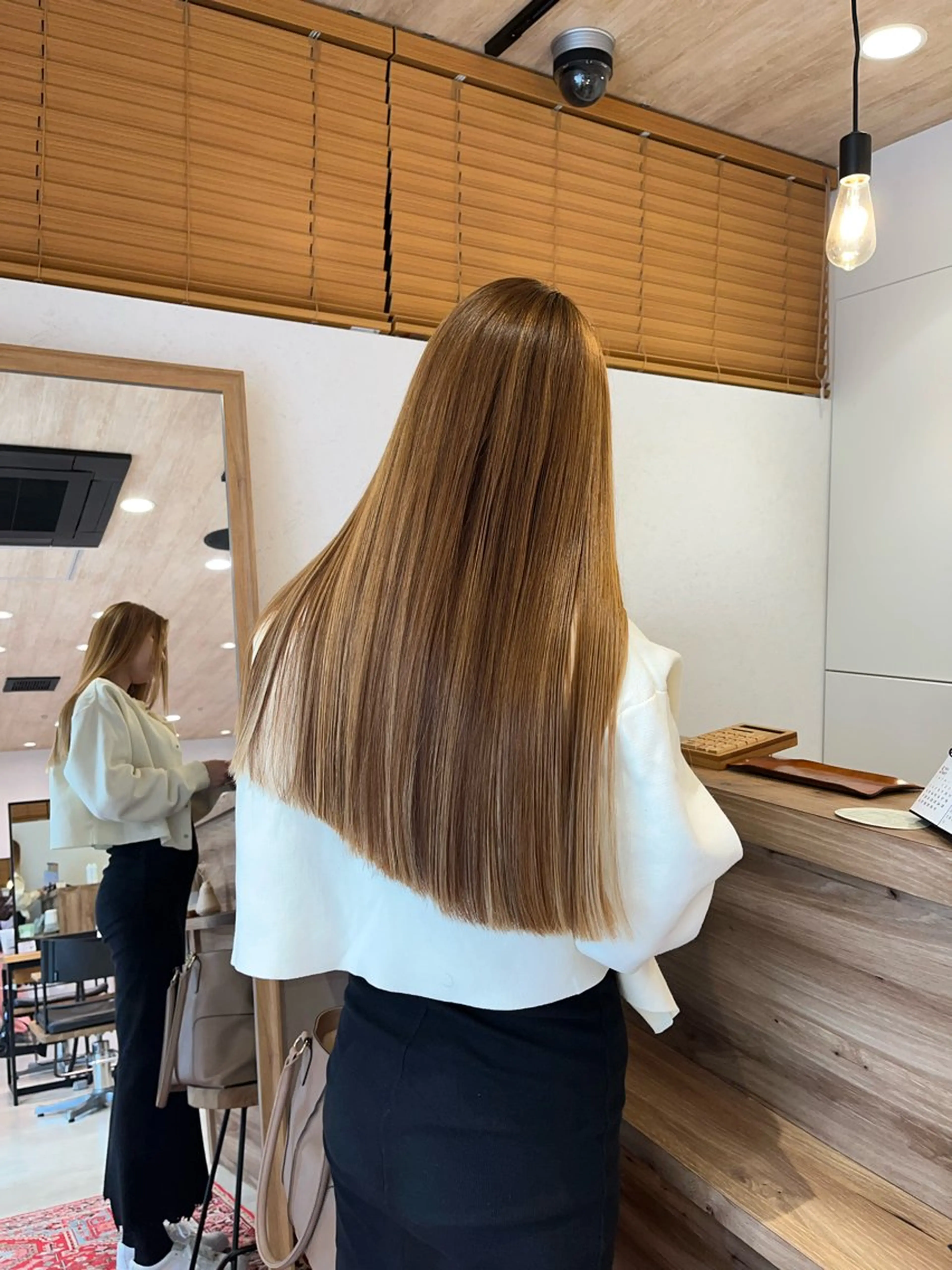 ロング カラー ケアカラー 縮毛矯正 産休中です 艶カラー♡オカのヘアスタイル