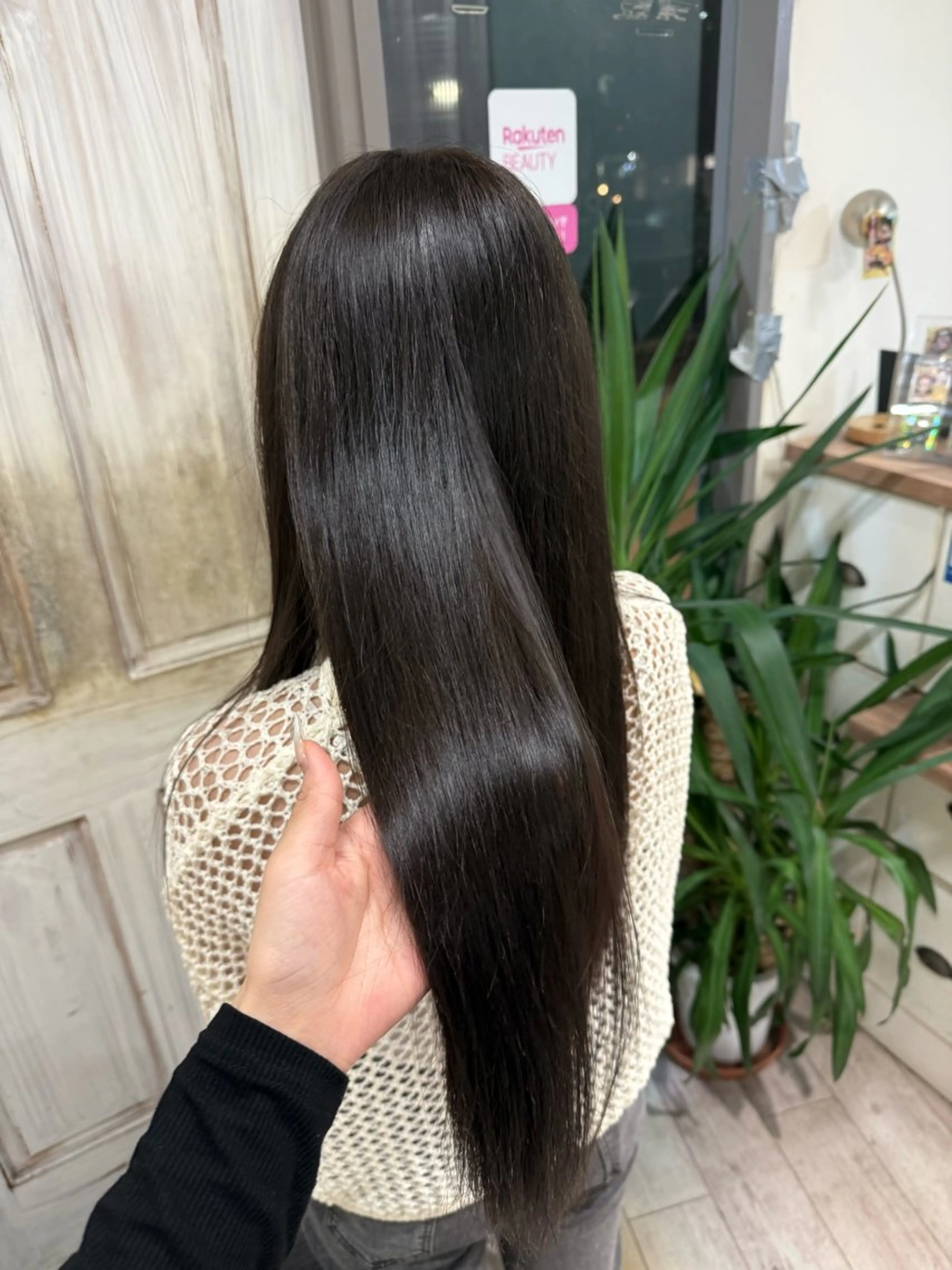 カラー アッシュ アッシュブラウン ブラウンカラー ヘアカラー 阿部 美優のヘアスタイル