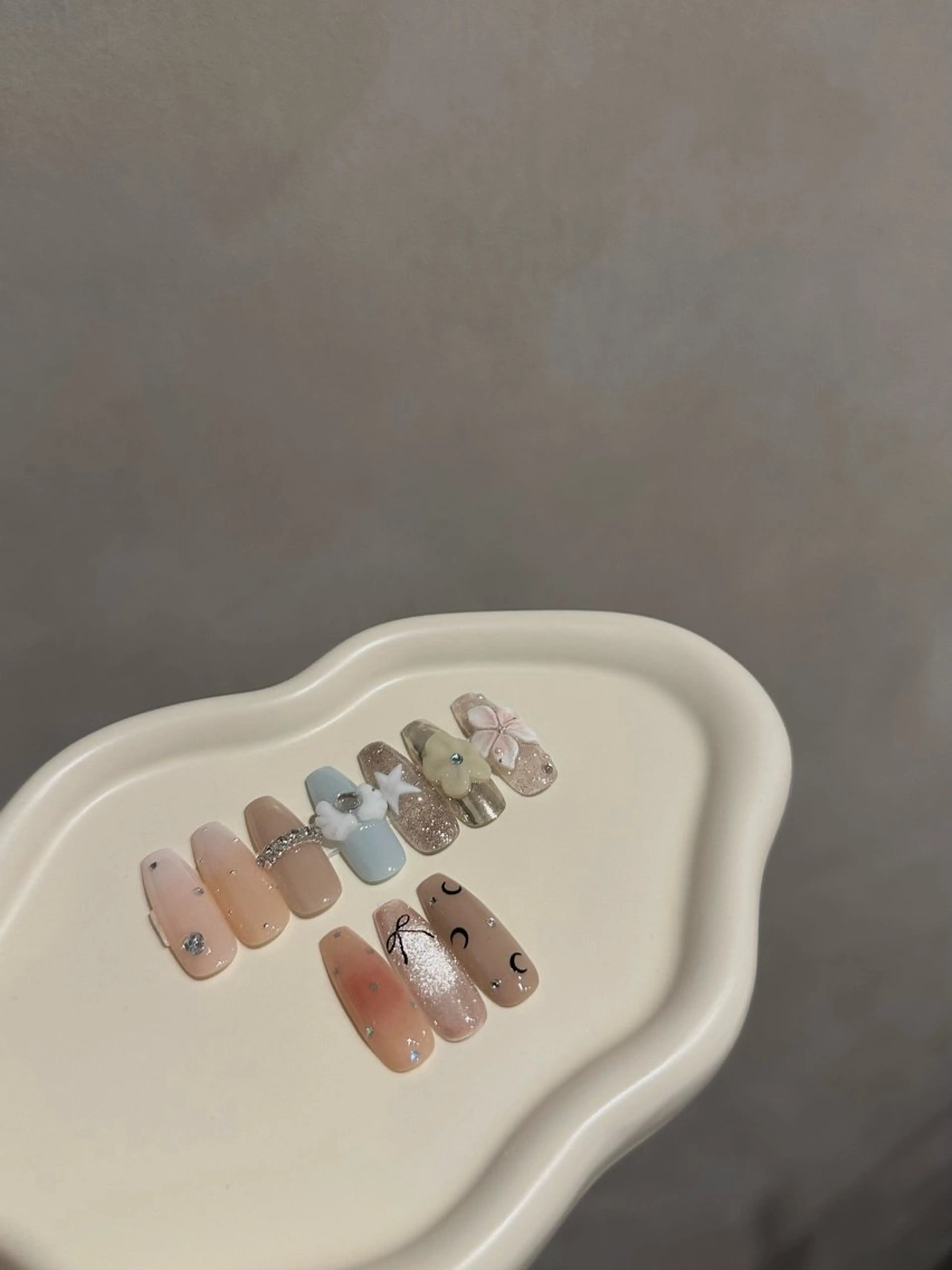 【minimo限定¥8,800→¥6,600】ランカラー+2本お好みのデザイン🦋の写真