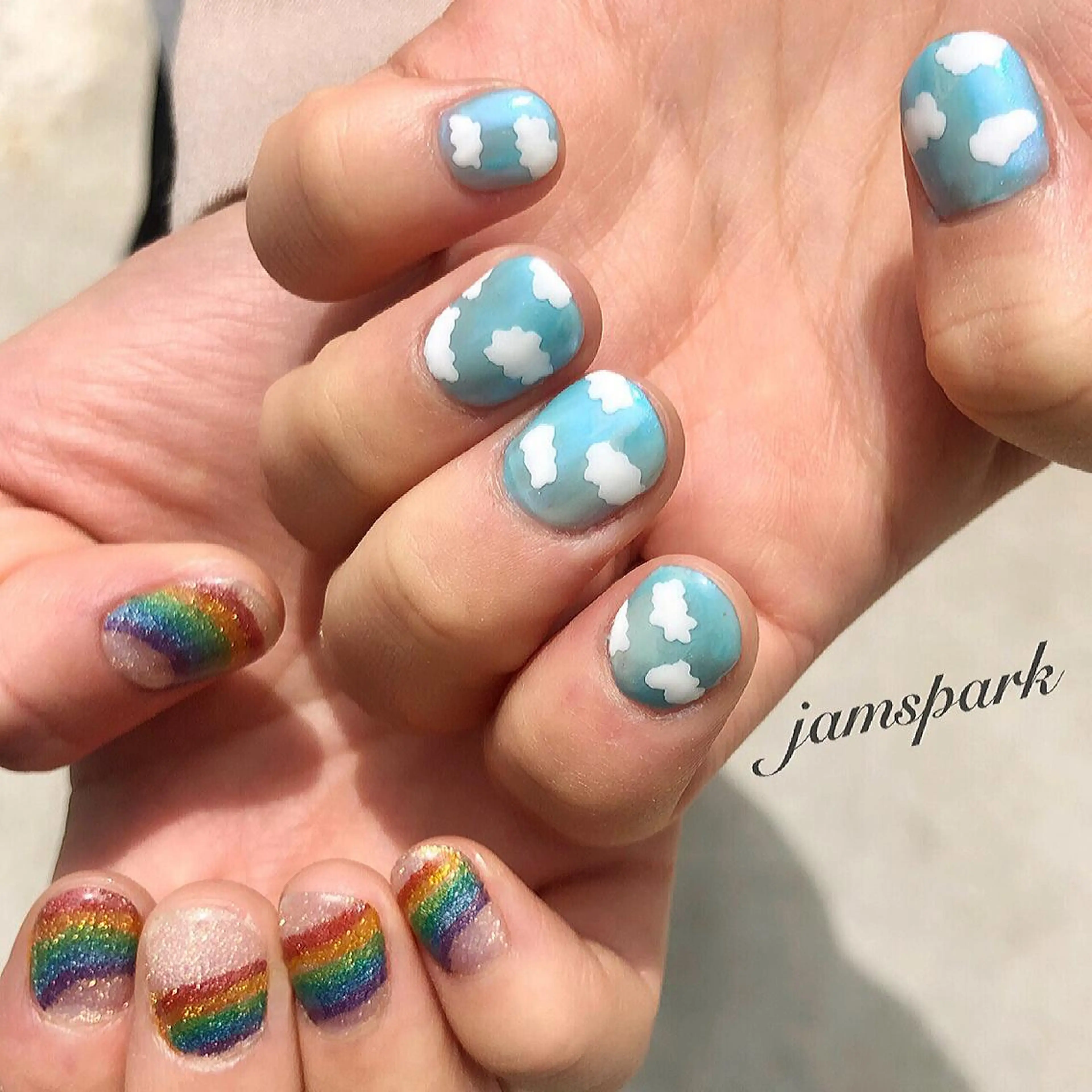 ネイル ブルー ジェルネイル キラキラネイル 水色 夏ネイル ハンドネイル jamspark ✨のネイルデザイン