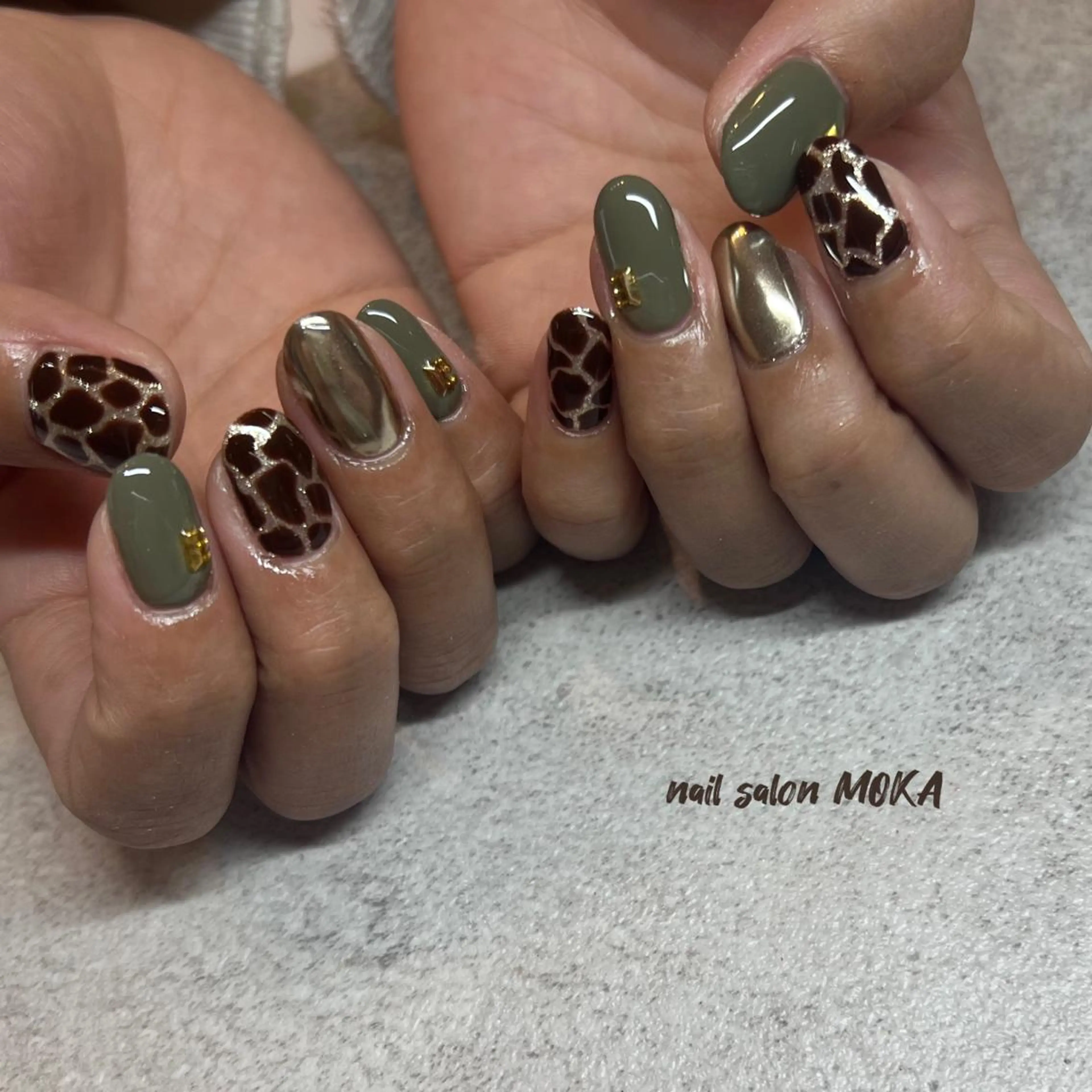 ネイル アニマル柄 ハンドネイル nail salon MOKAのネイルデザイン