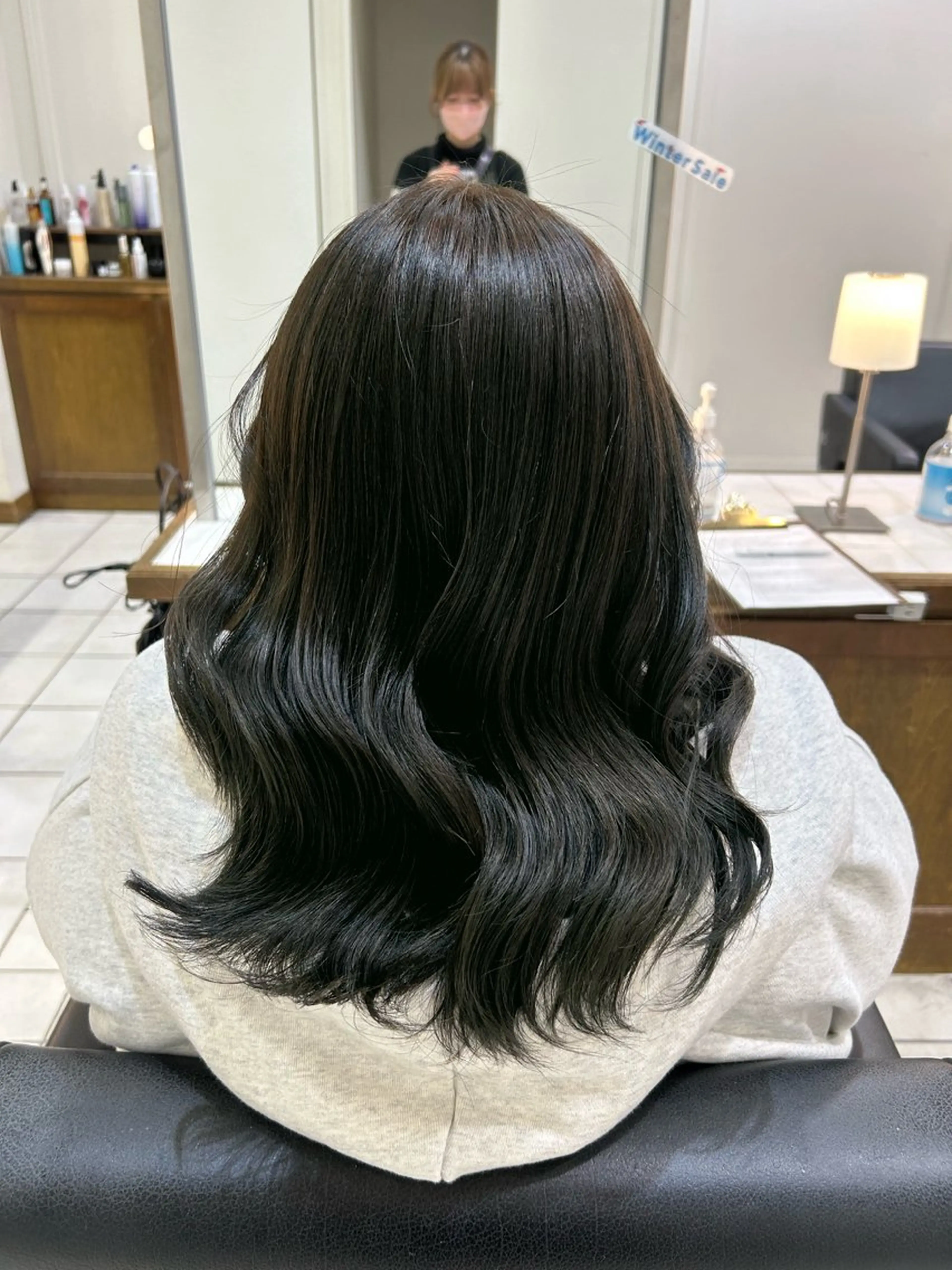 セミロング カラー ベージュカラー オリーブベージュ アフェクション大曽根所属・横田 冴のヘアスタイル