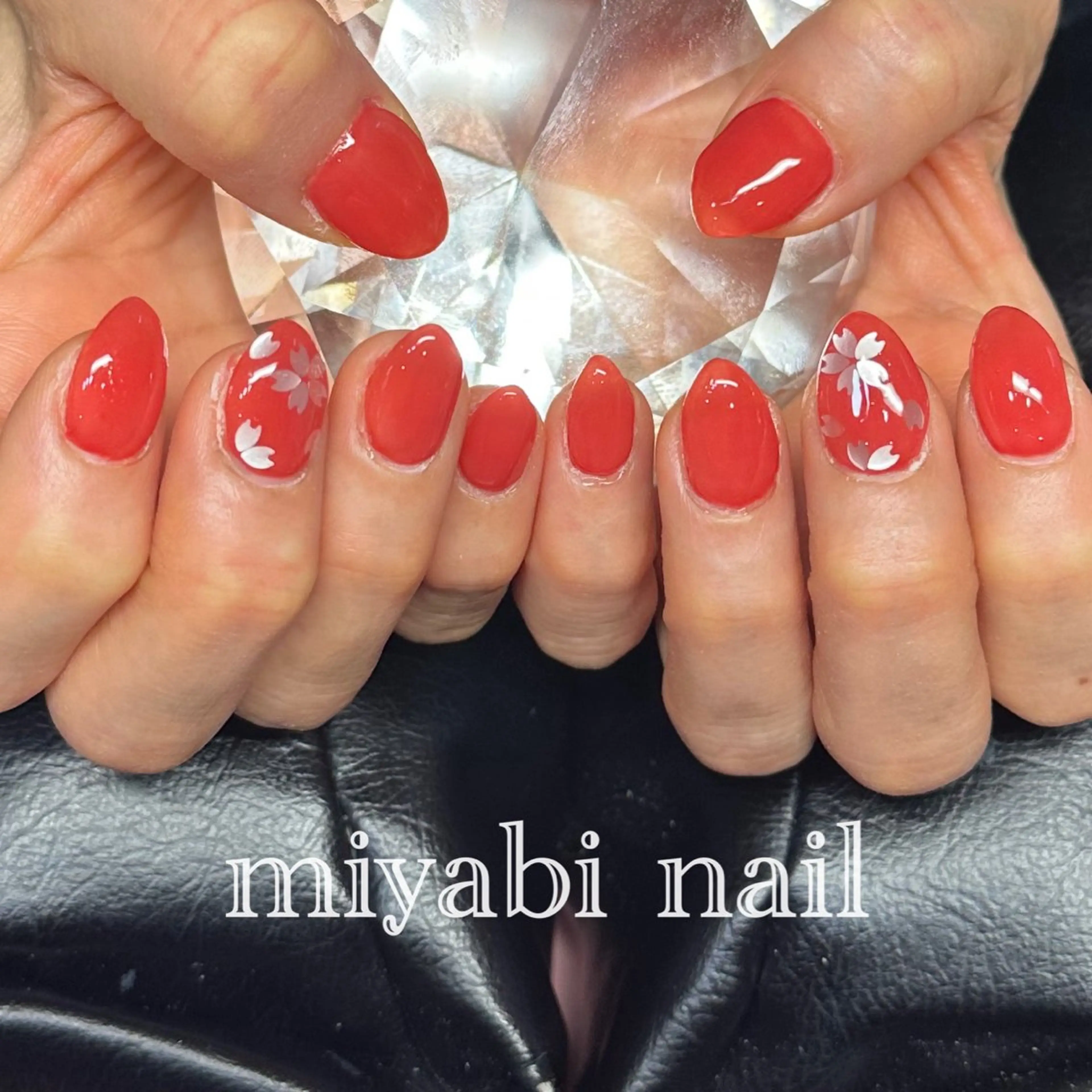 ネイル アートネイル 桜ネイル ジェルネイル 持ち込み 赤色 ハンドネイル miyabi nail 桂川駅近くのネイルデザイン