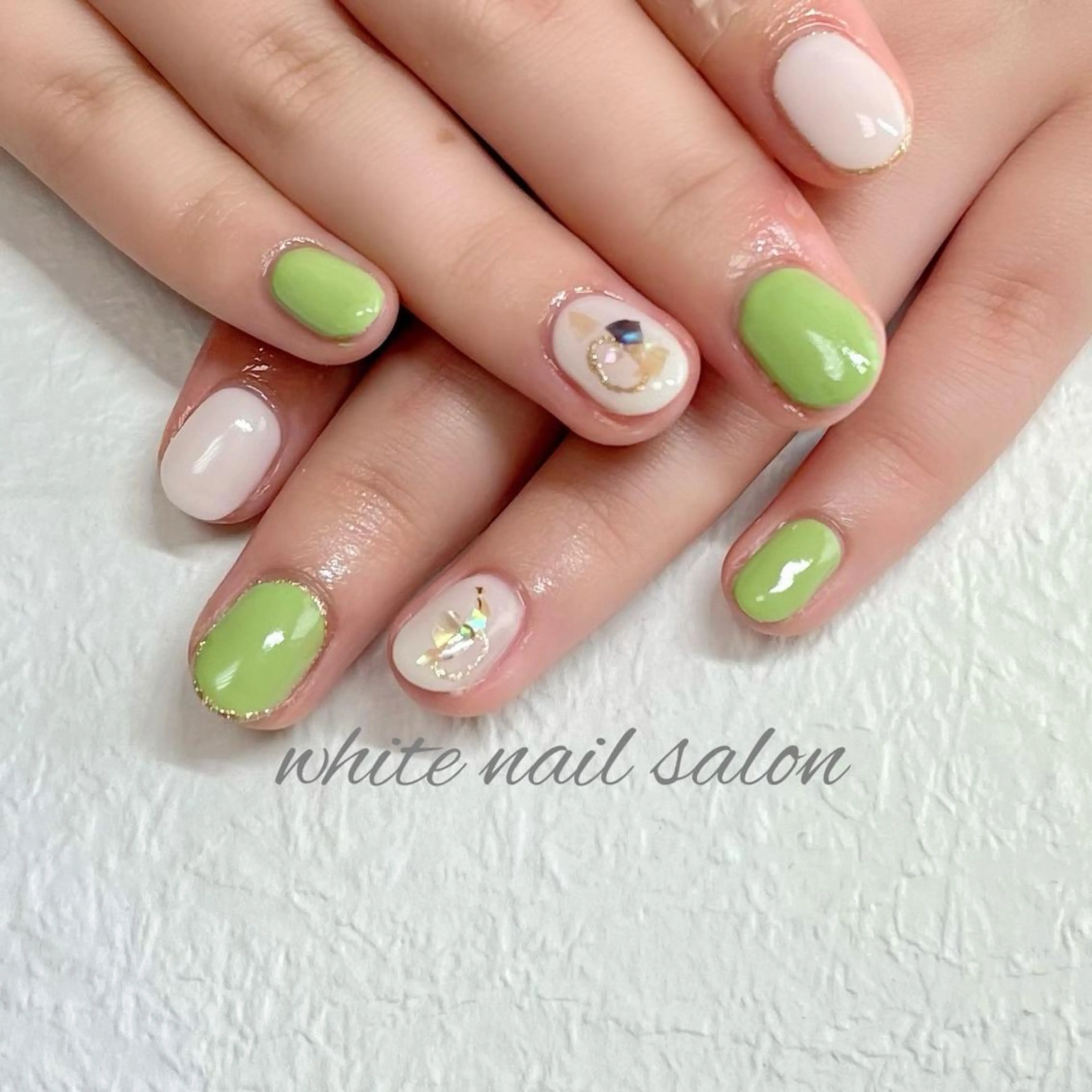 ネイル フットネイル ジェルネイル ハードジェル ラメ(グリッター) 持ち込み ハンドネイル white nail salonのネイルデザイン