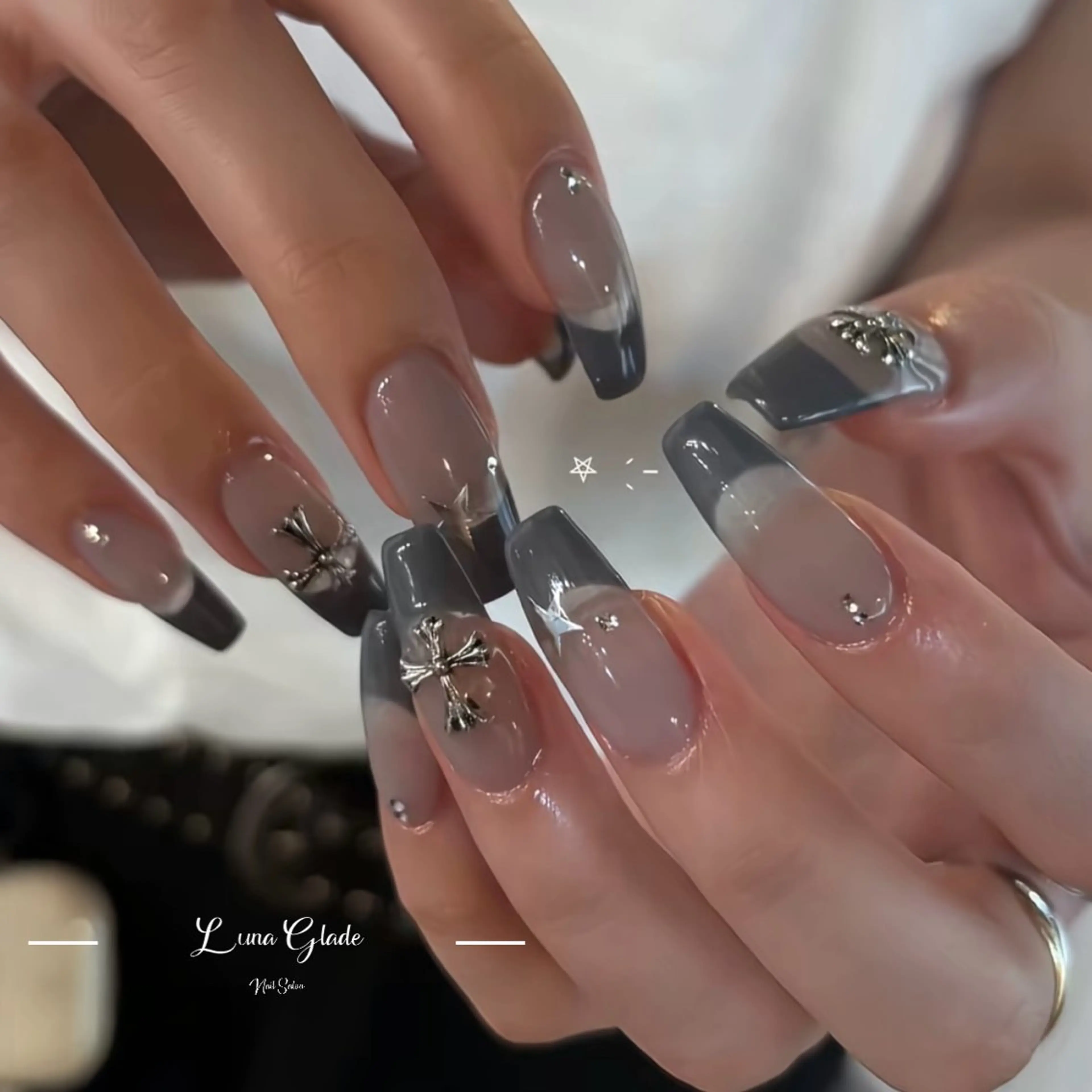 ネイル ハンドネイル Luna Glade Nail Salon所属・Luna Gladeのネイルデザイン
