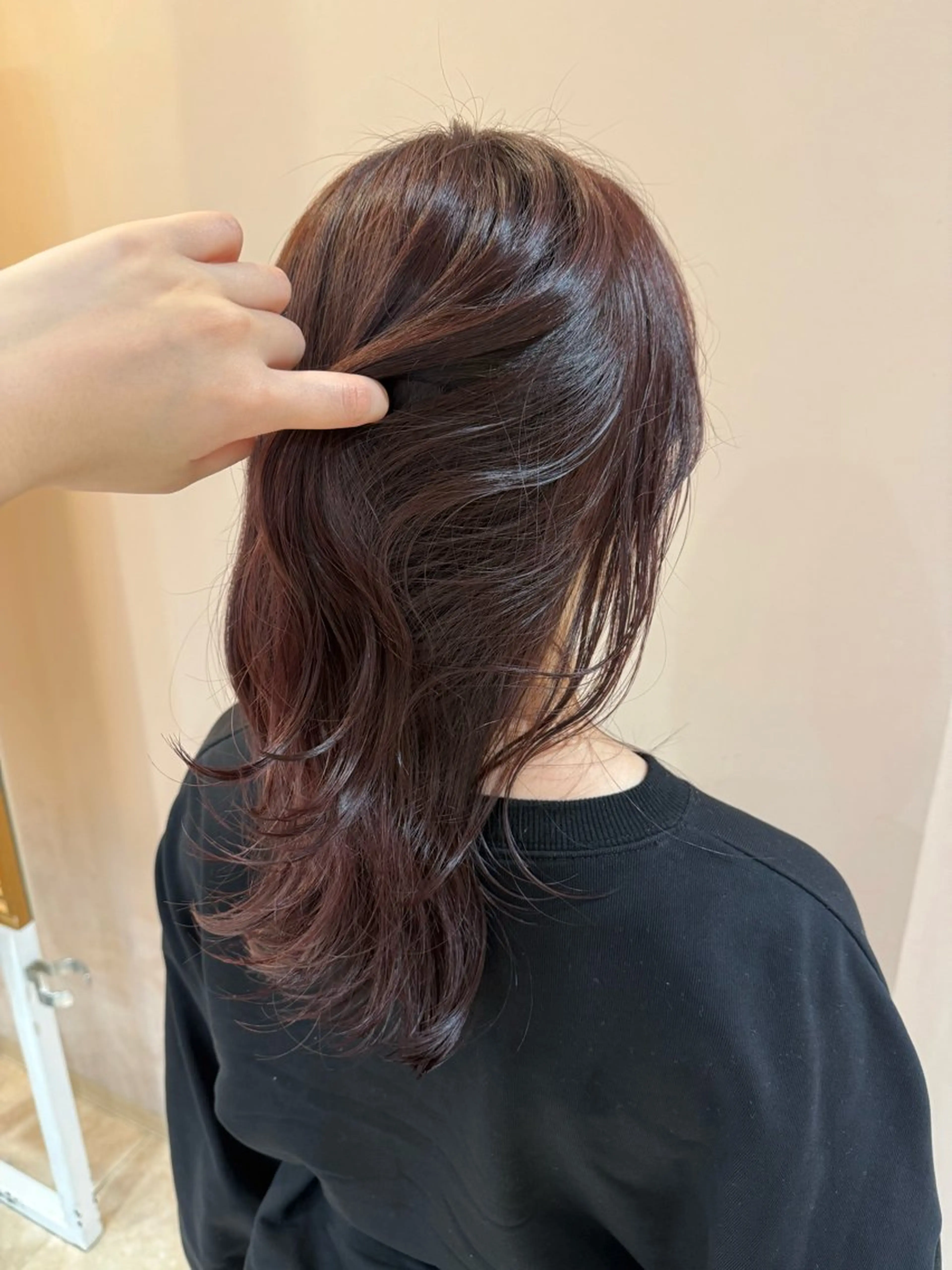 ミディアム カラー ブラウンカラー ピンクカラー ピンクブラウン カット ヘアカラー Reginavita栄店 【レジナヴィータ】所属・鈴木 二依奈のヘアスタイル