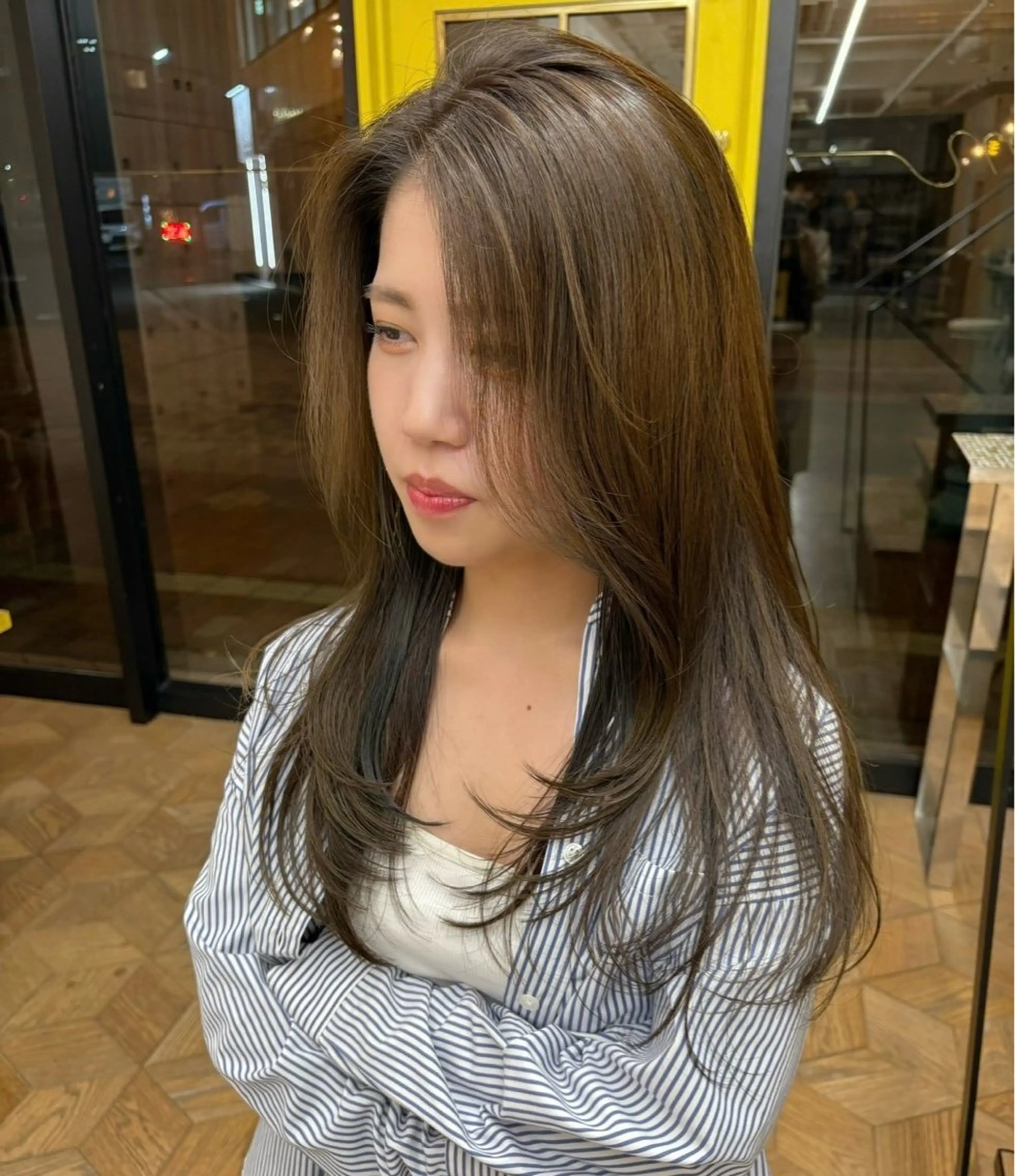 オリーブカラーにしたい方はこちら♡ 大人っぽくすみカラー🫒🤎の写真