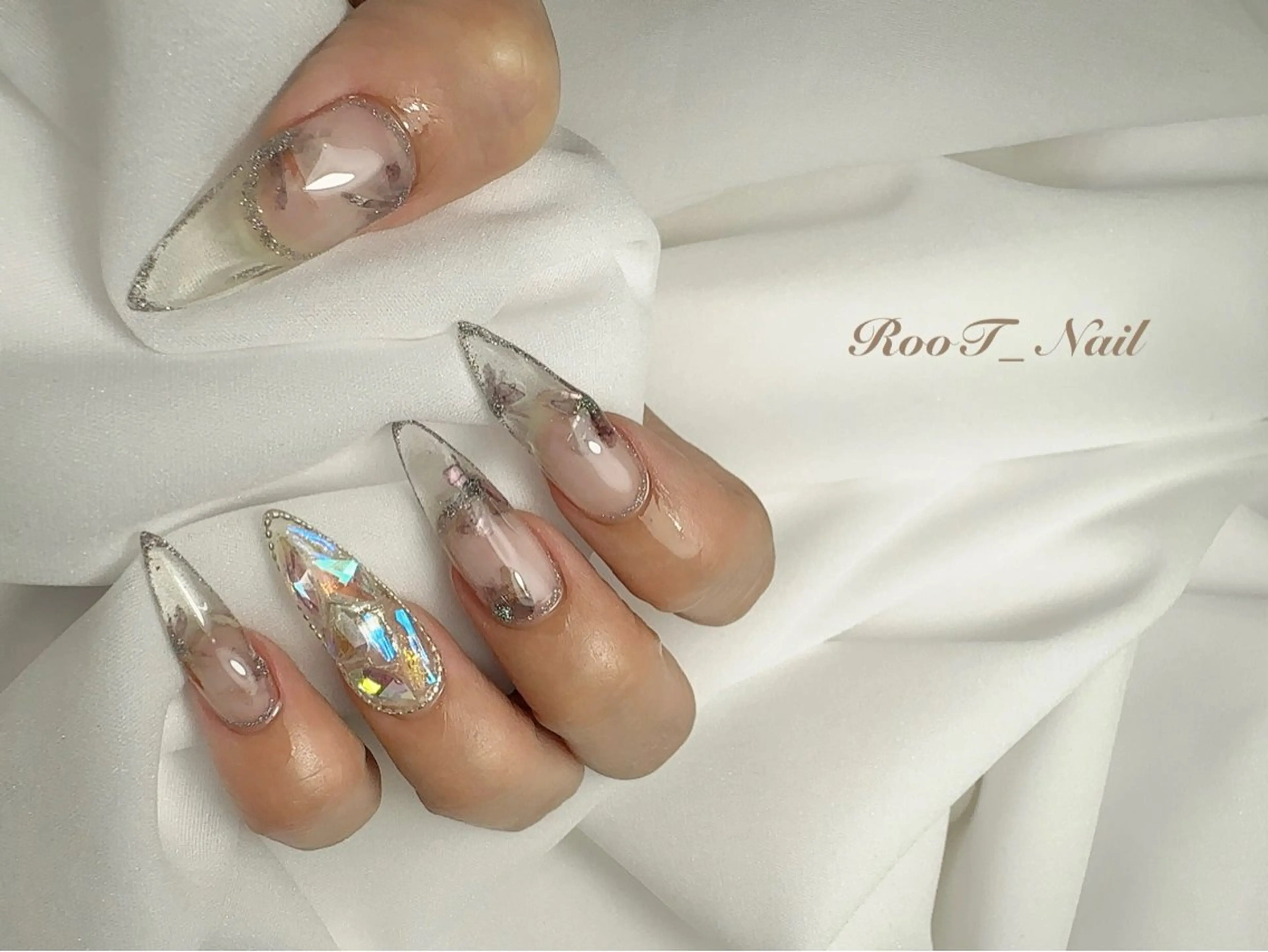 ネイル クリアネイル ハンドネイル RooT Nailのネイルデザイン