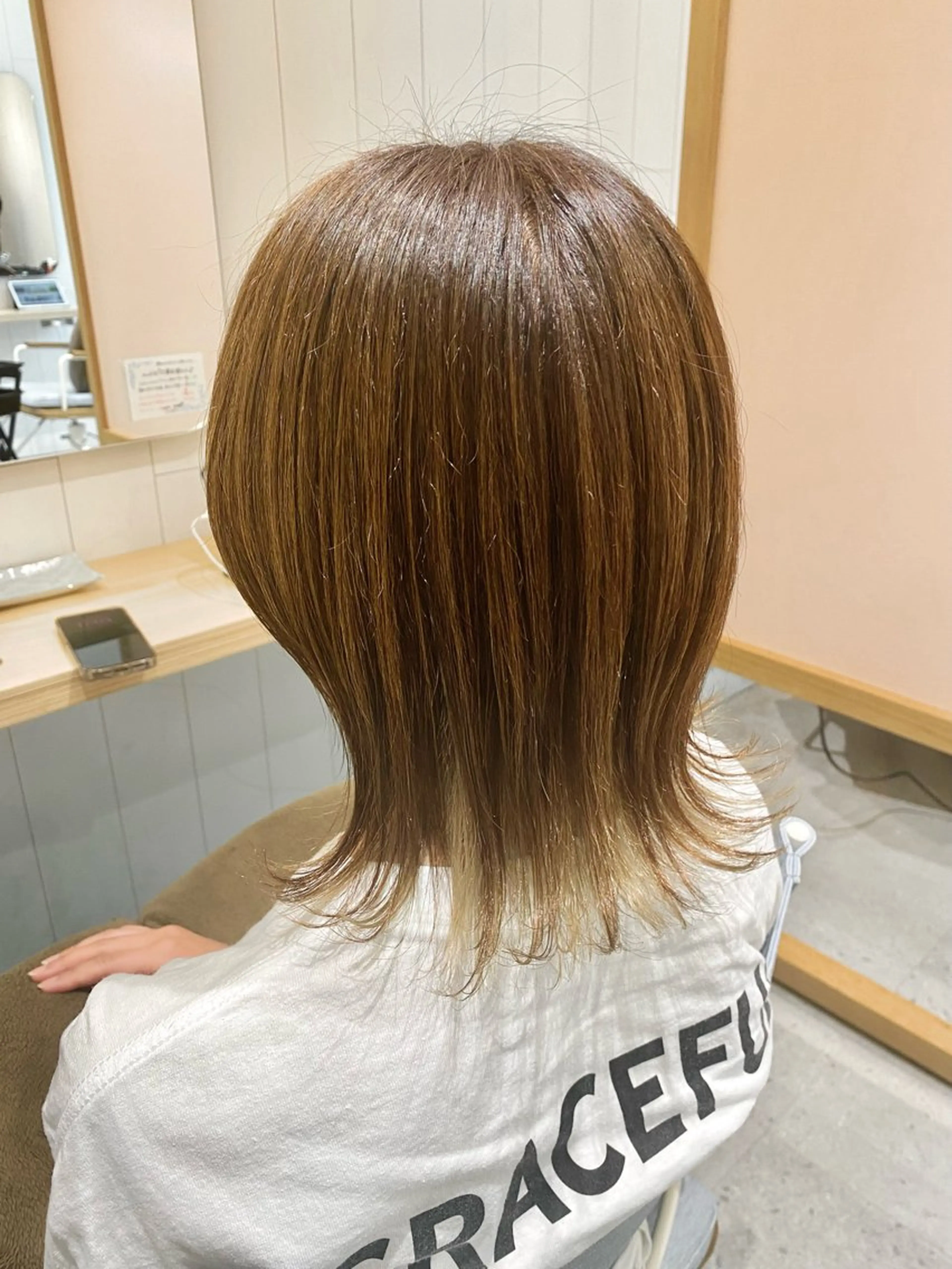 ミディアム エリア唯一🌈ᵕ̈* 派手髪モリヤ🌺のヘアスタイル