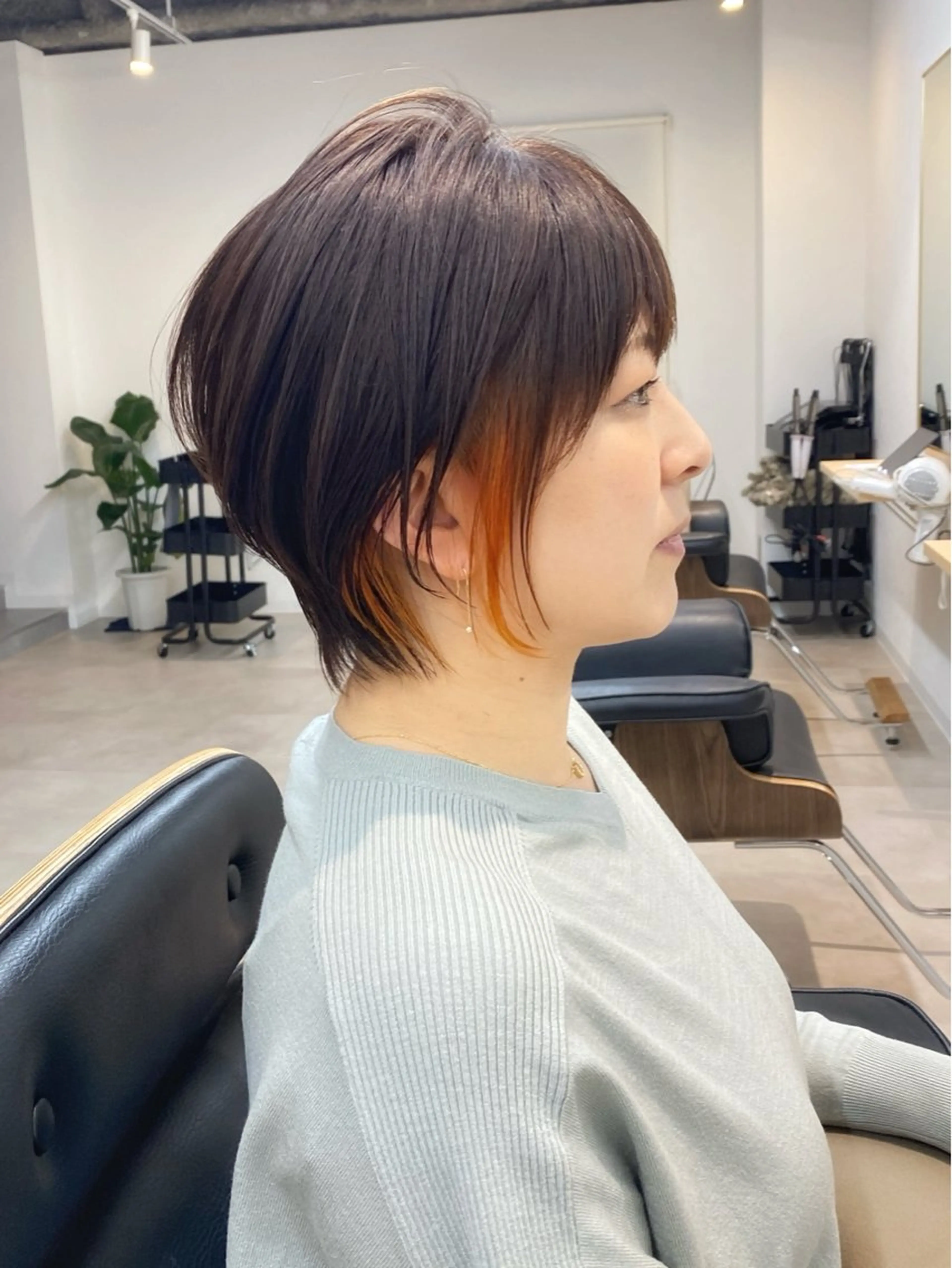 ショート カラー ショートボブ インナーカラー オレンジ ボブ くびれヘア ショート/ハイライト /白髪ぼかし🌿松本のヘアスタイル