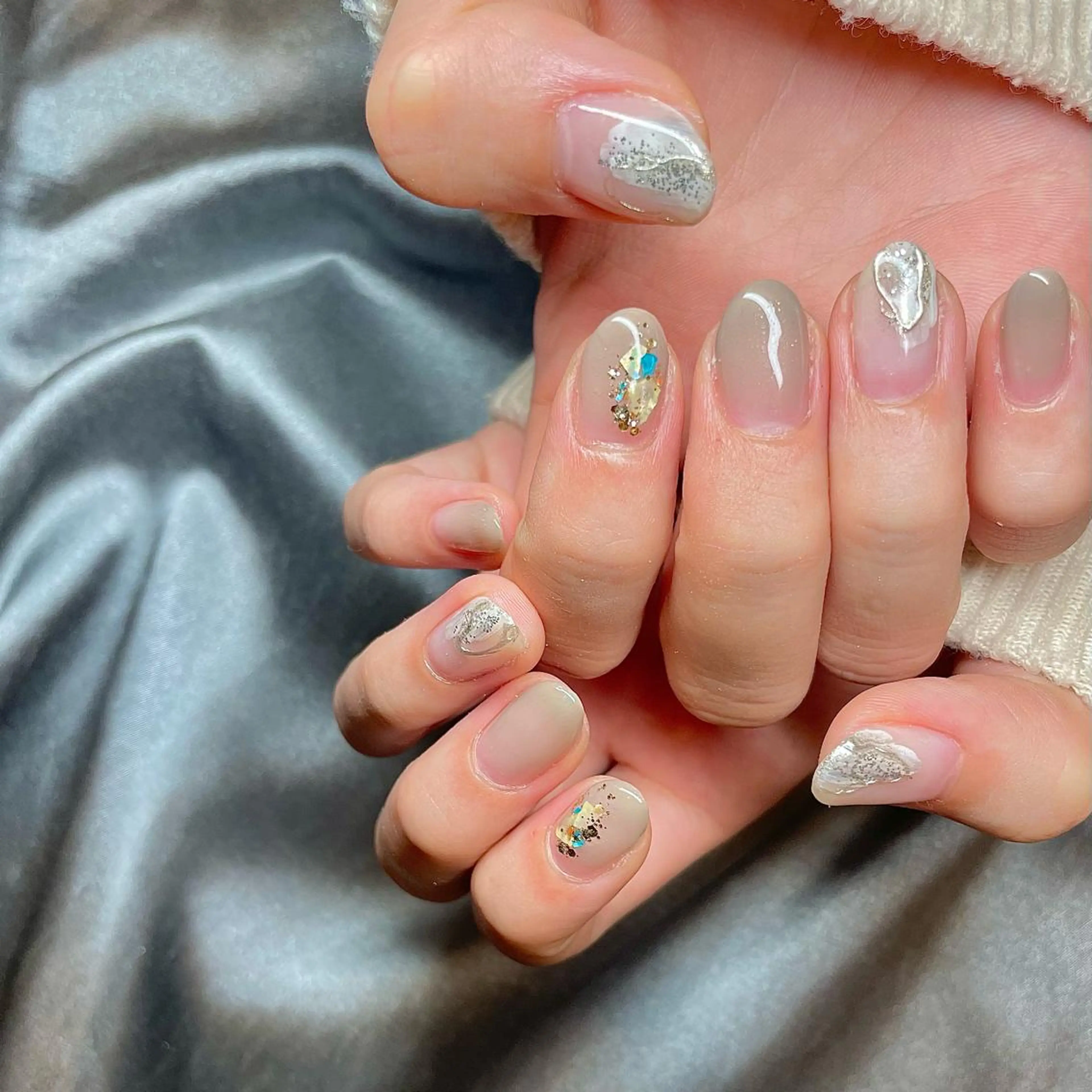 ショート カラー パーマ メンズ キッズ ネイル マツエク・マツパ アイブロウ グレージュ ハンドネイル ハンドケア nail&eye Aoのマツエク・マツパデザイン