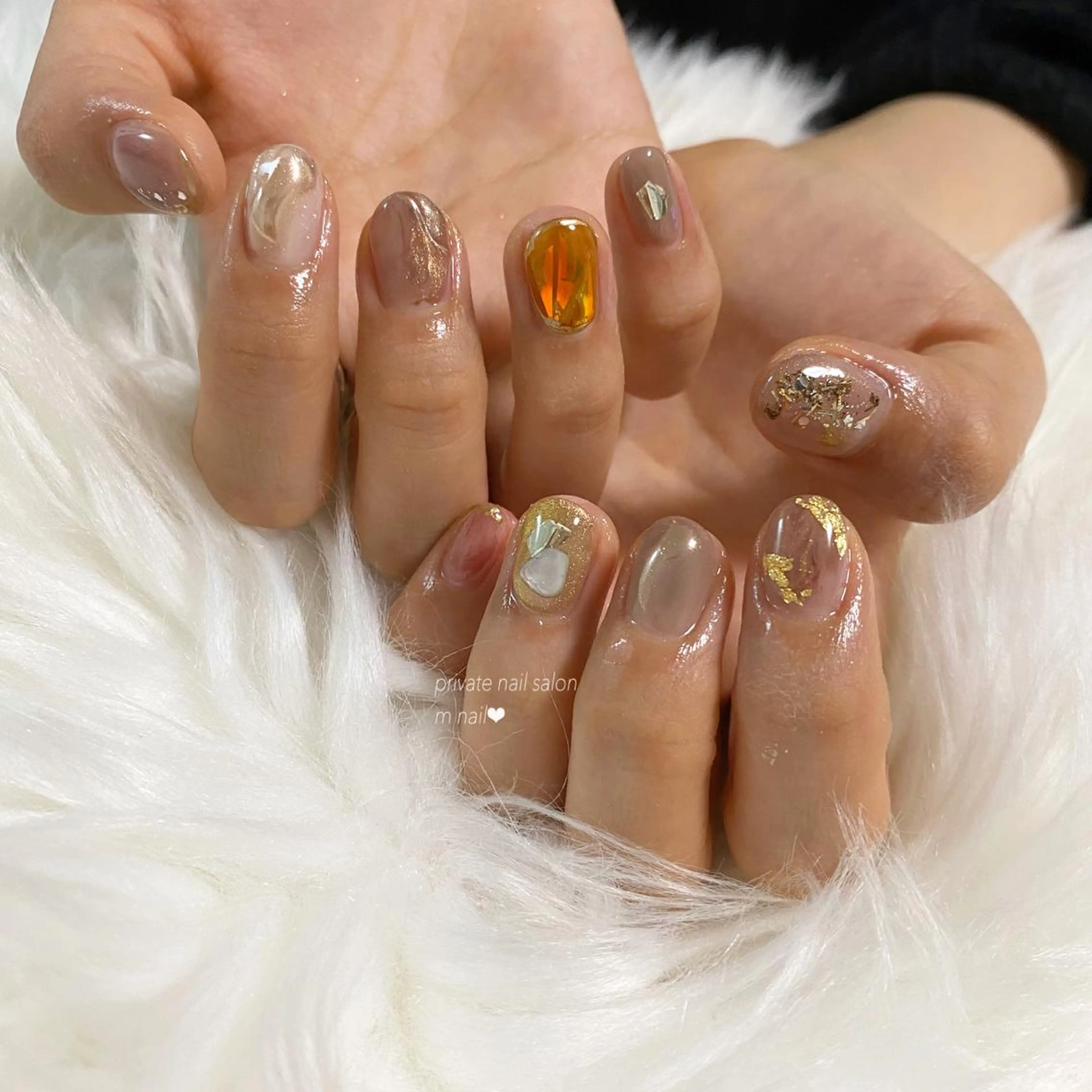 ネイル ブラウン ピンク ハンドネイル 小河原 舞のネイルデザイン