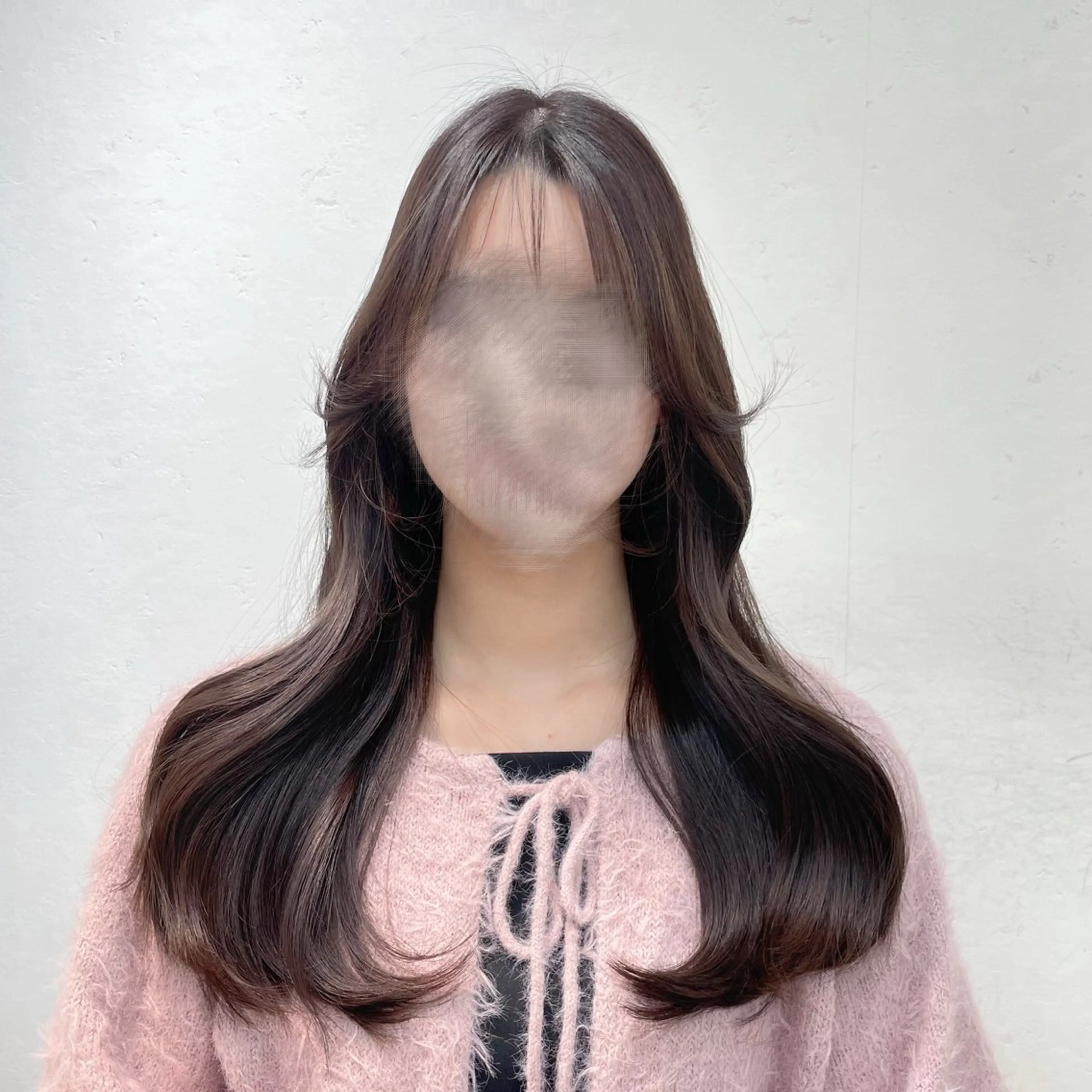 ロング レイヤーカット カット ヘアカラー 渡辺 あいかのヘアスタイル