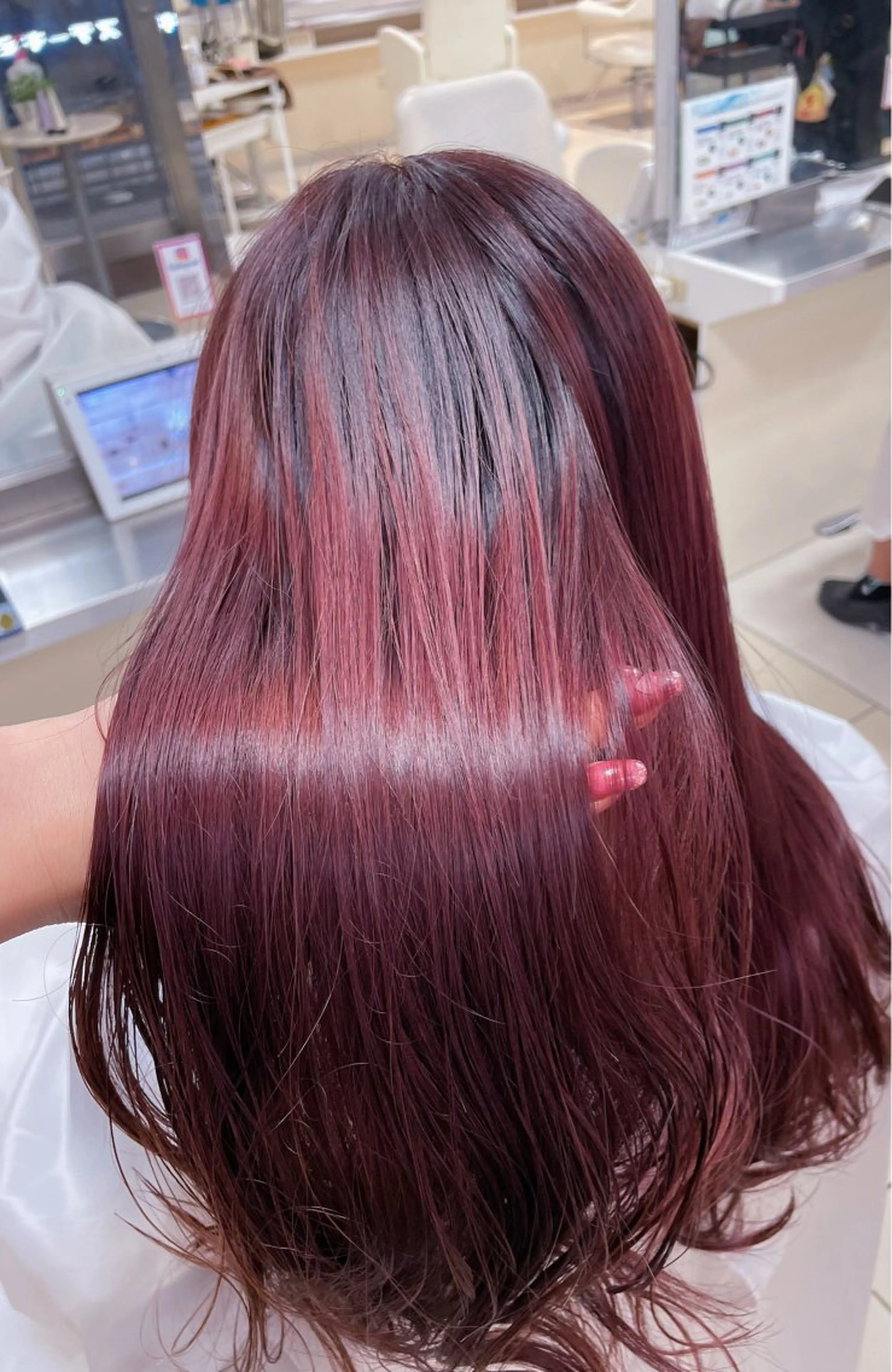 カラー カット ️🫧 ꒰ঌ丸岡美空໒꒱のヘアスタイル