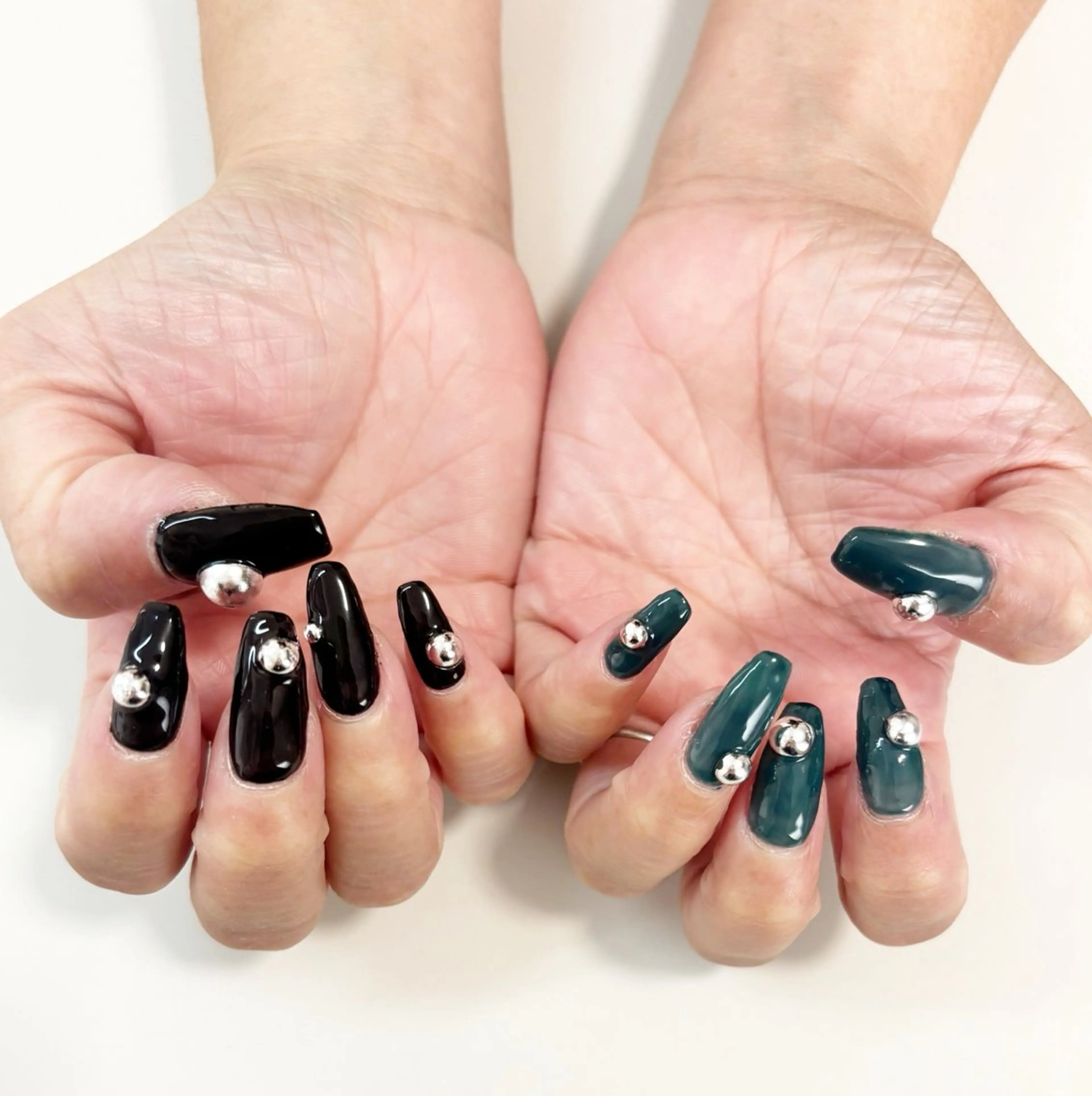 ネイル ハンドネイル chaton nails所属・小原 夏鈴のネイルデザイン