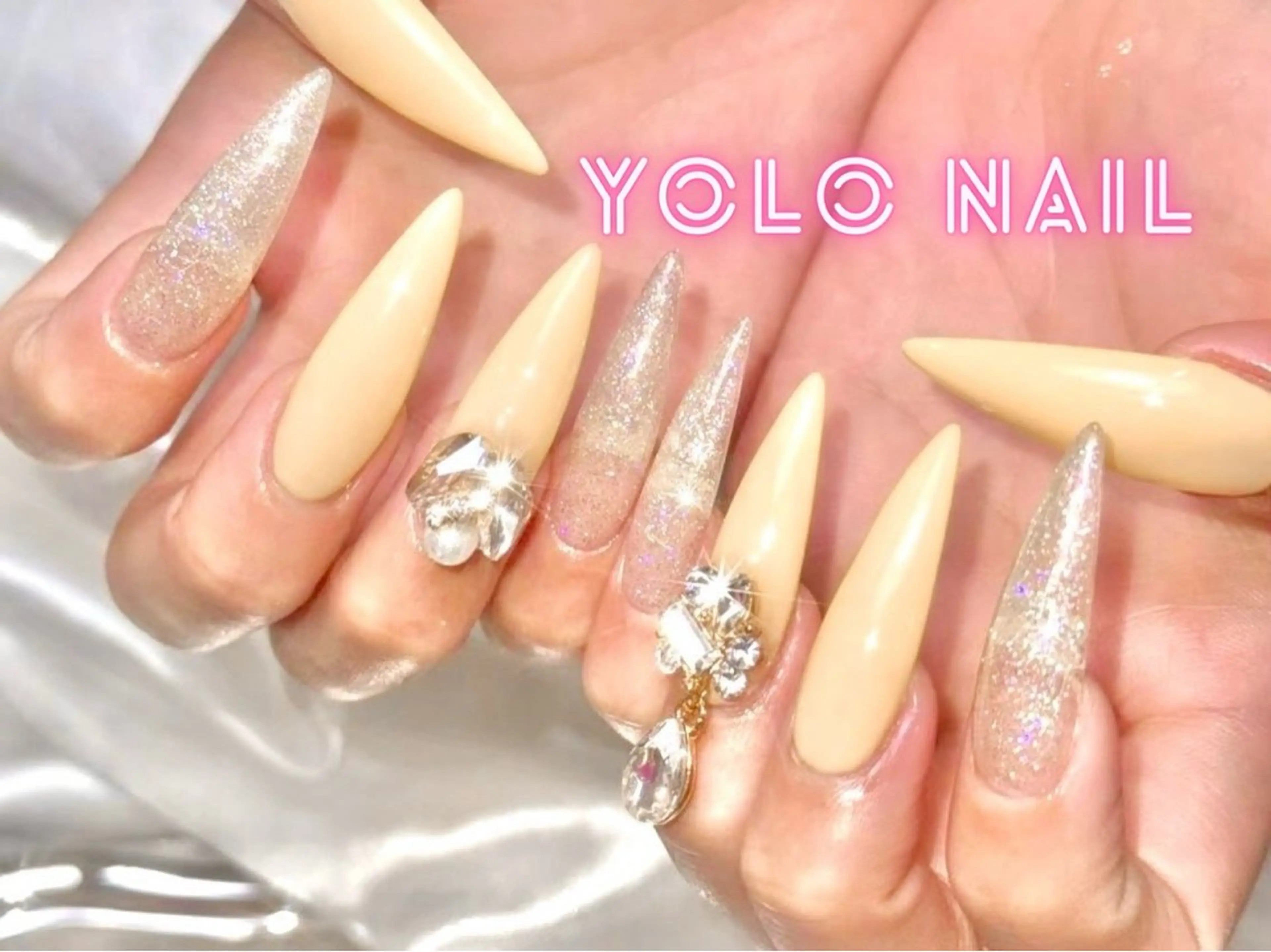 ネイル 持ち込み ハンドネイル YOLONAIL心斎橋店所属・田本 和音のネイルデザイン