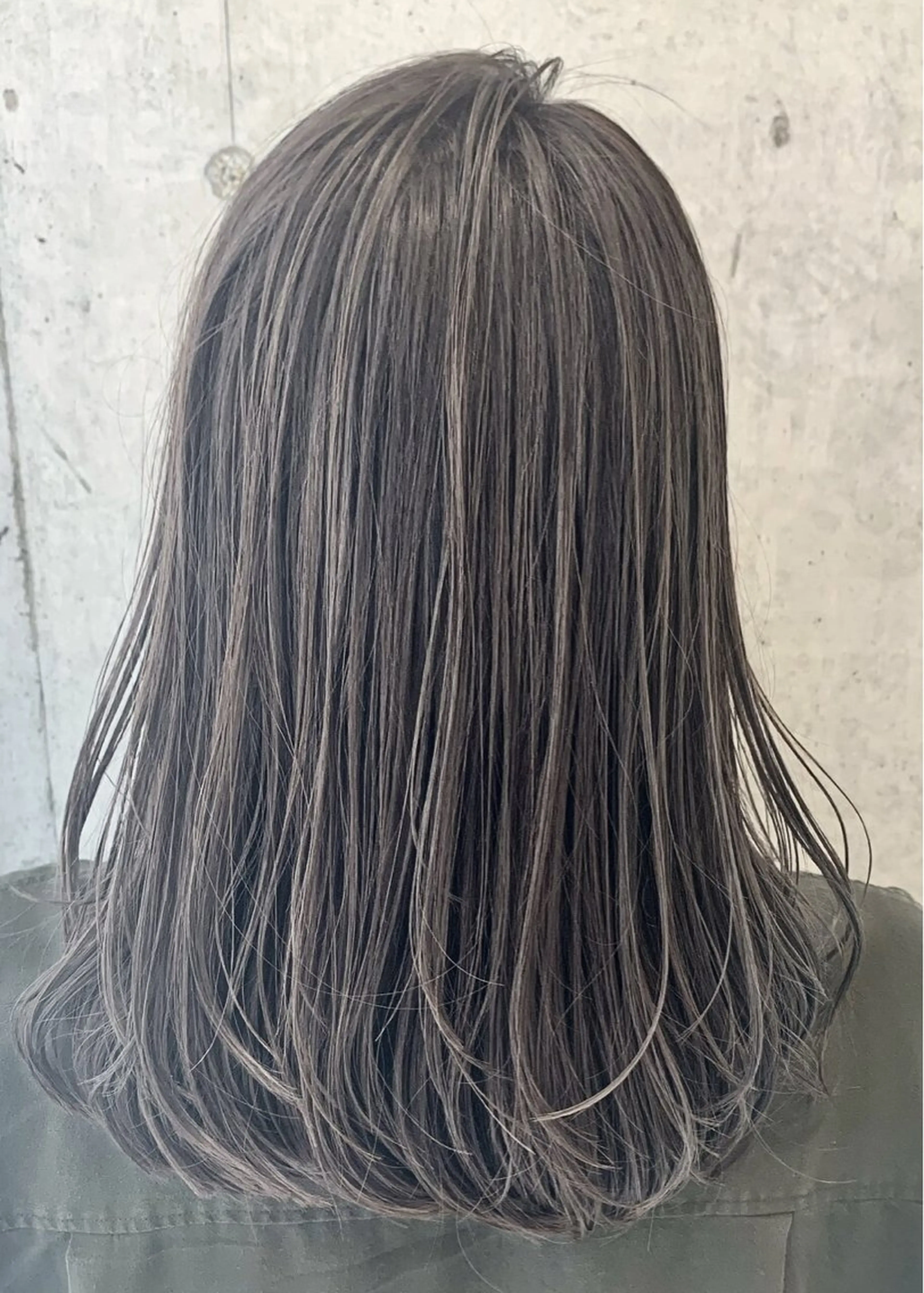 ミディアム カラー カット ヘアカラー 縮毛矯正 トリートメント hoNua. 栄/透明感カラーのヘアスタイル