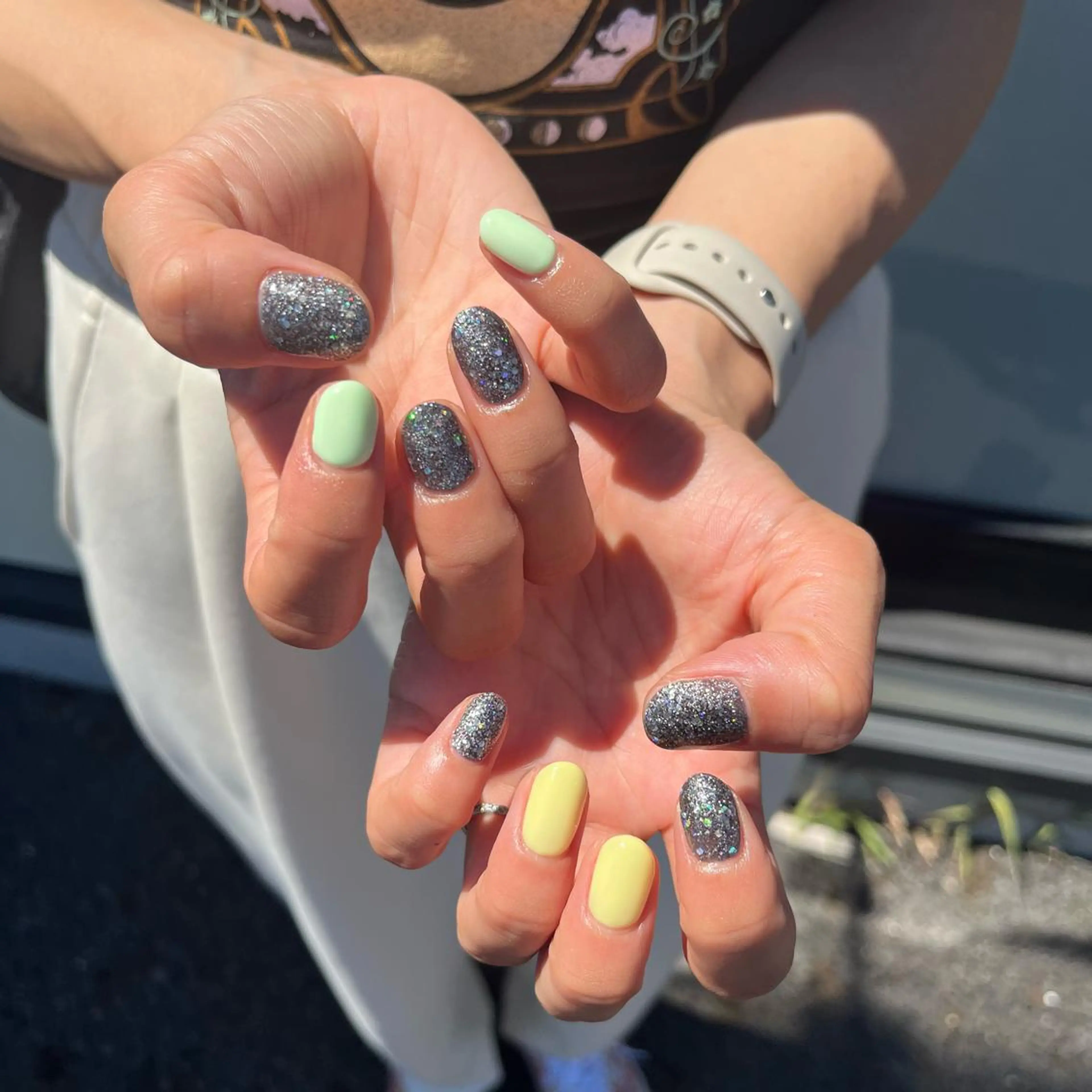 ネイル ワンカラーネイル ハンドネイル arl Nail💅日置友梨のネイルデザイン