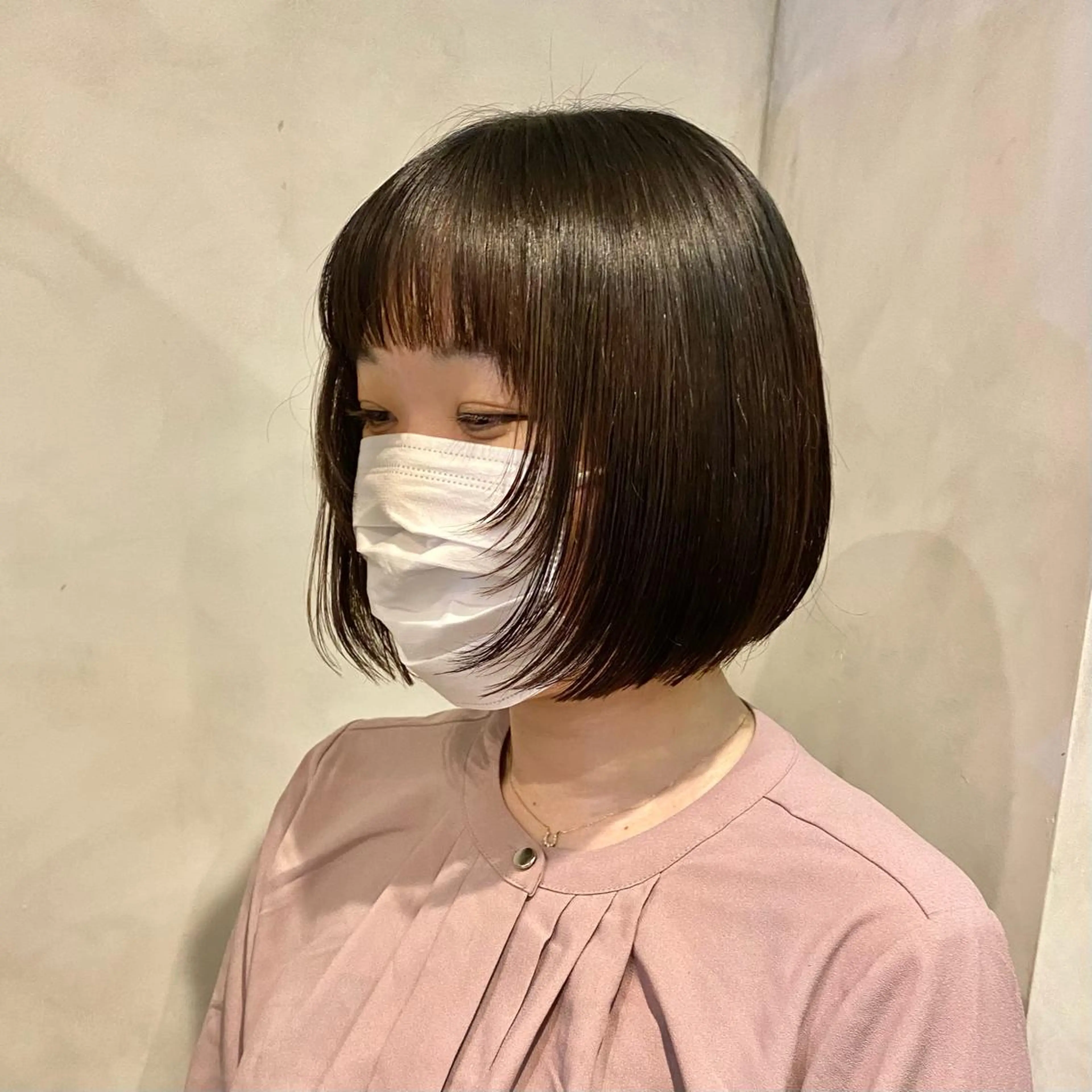 ミディアム ボブ カット Aust hair Stella新宿所属・Yuki☺︎パーマ レイヤーカットウルフのヘアスタイル