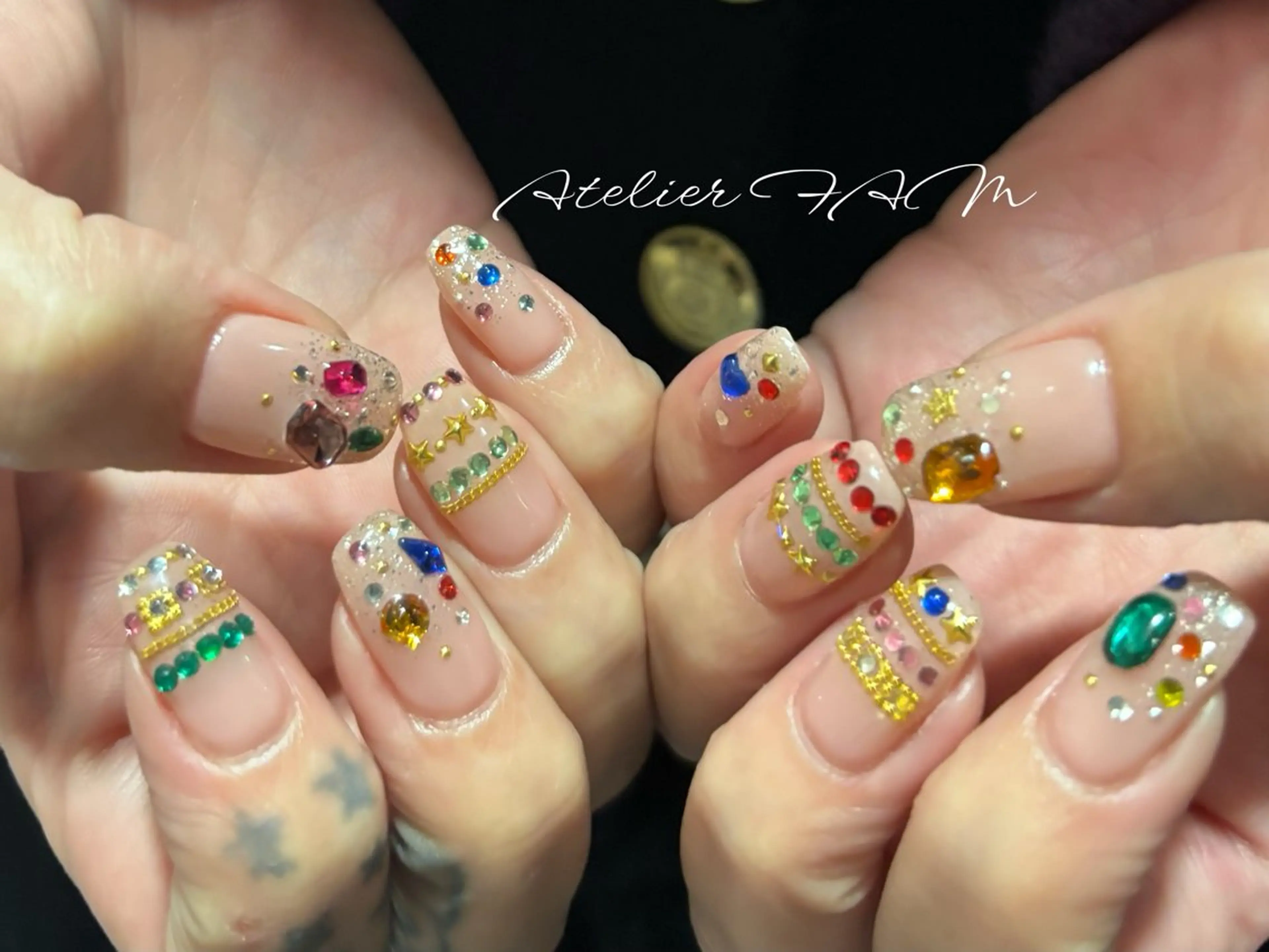ミディアム ハンドネイル nail&eyelashsalon atelier fam上本町店所属・アトリエ FAMのネイルデザイン
