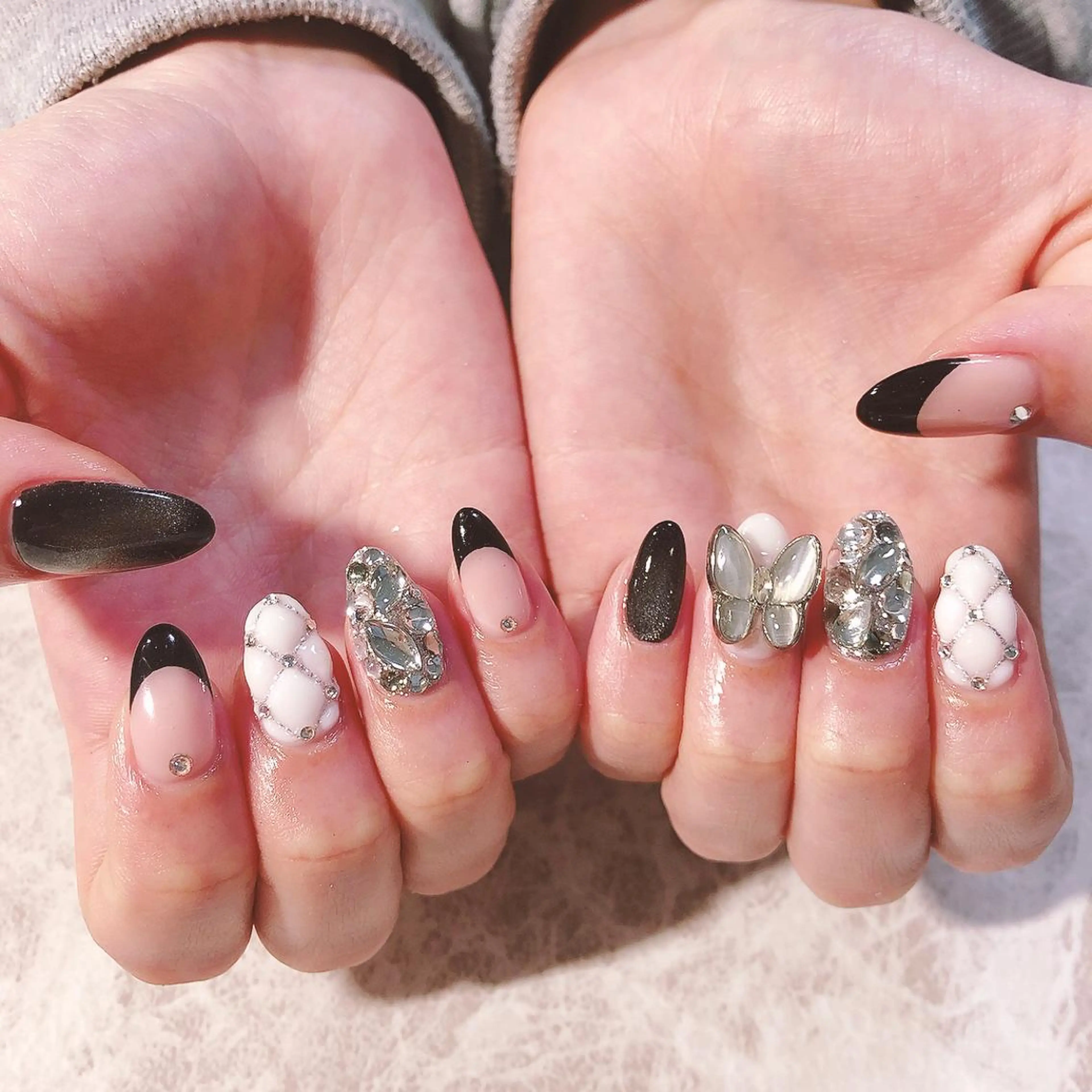 ネイル VIOLUS所属・VIOLUS 関目のネイルデザイン