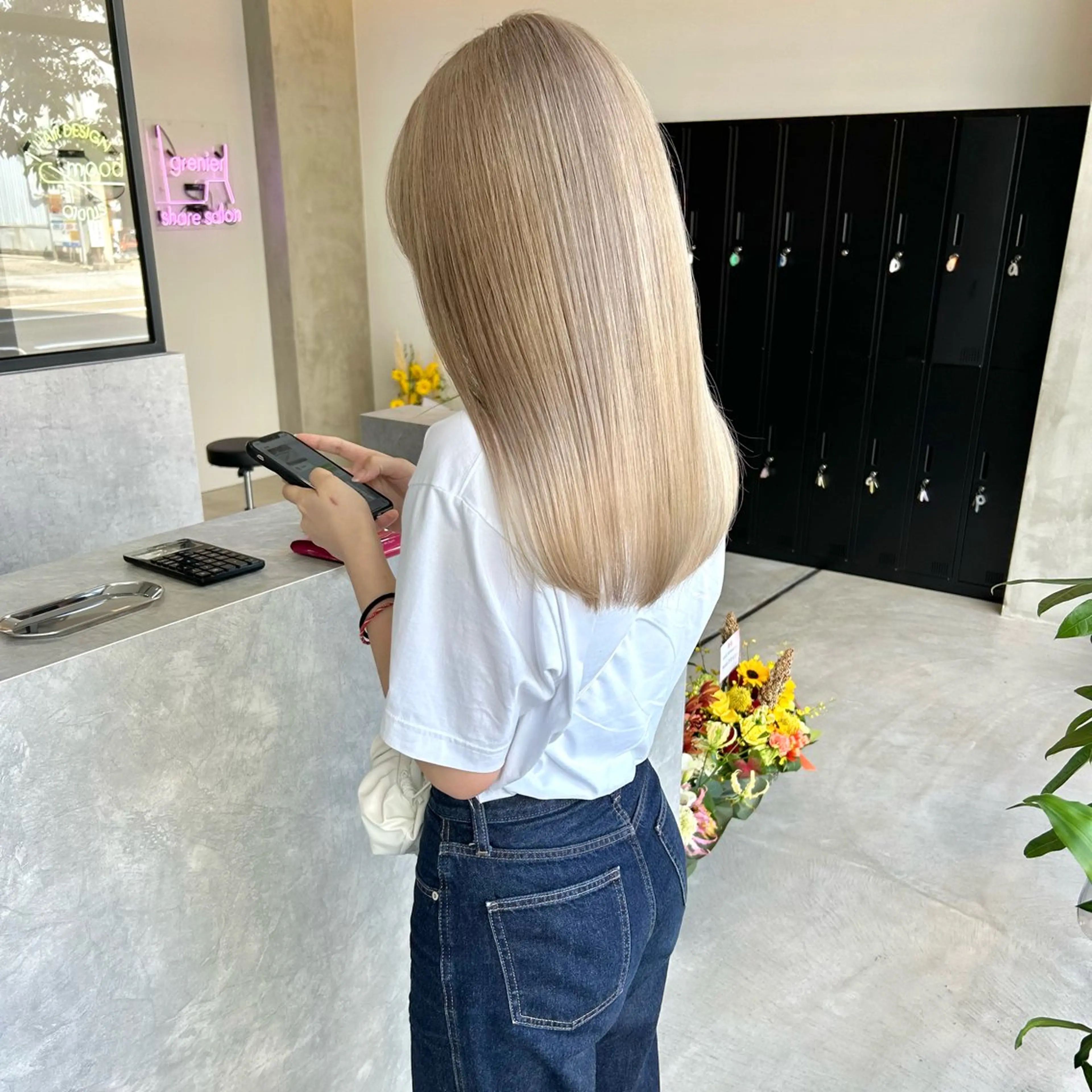 ミディアム カラー ヘアカラー トリートメント mood tatemachiのヘアスタイル