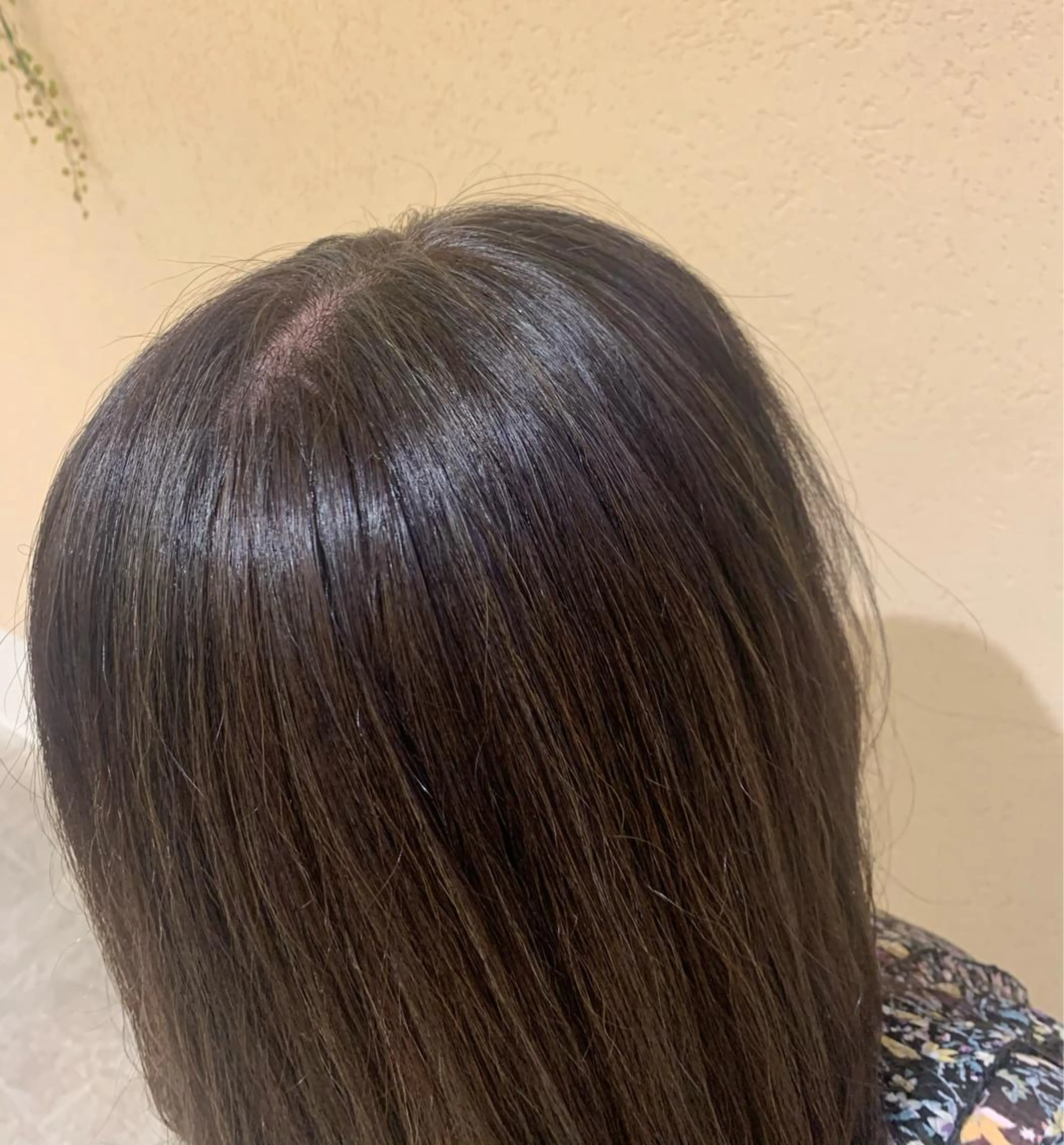 セミロング カラー シャドールーツ美容師 篠原康太のヘアスタイル