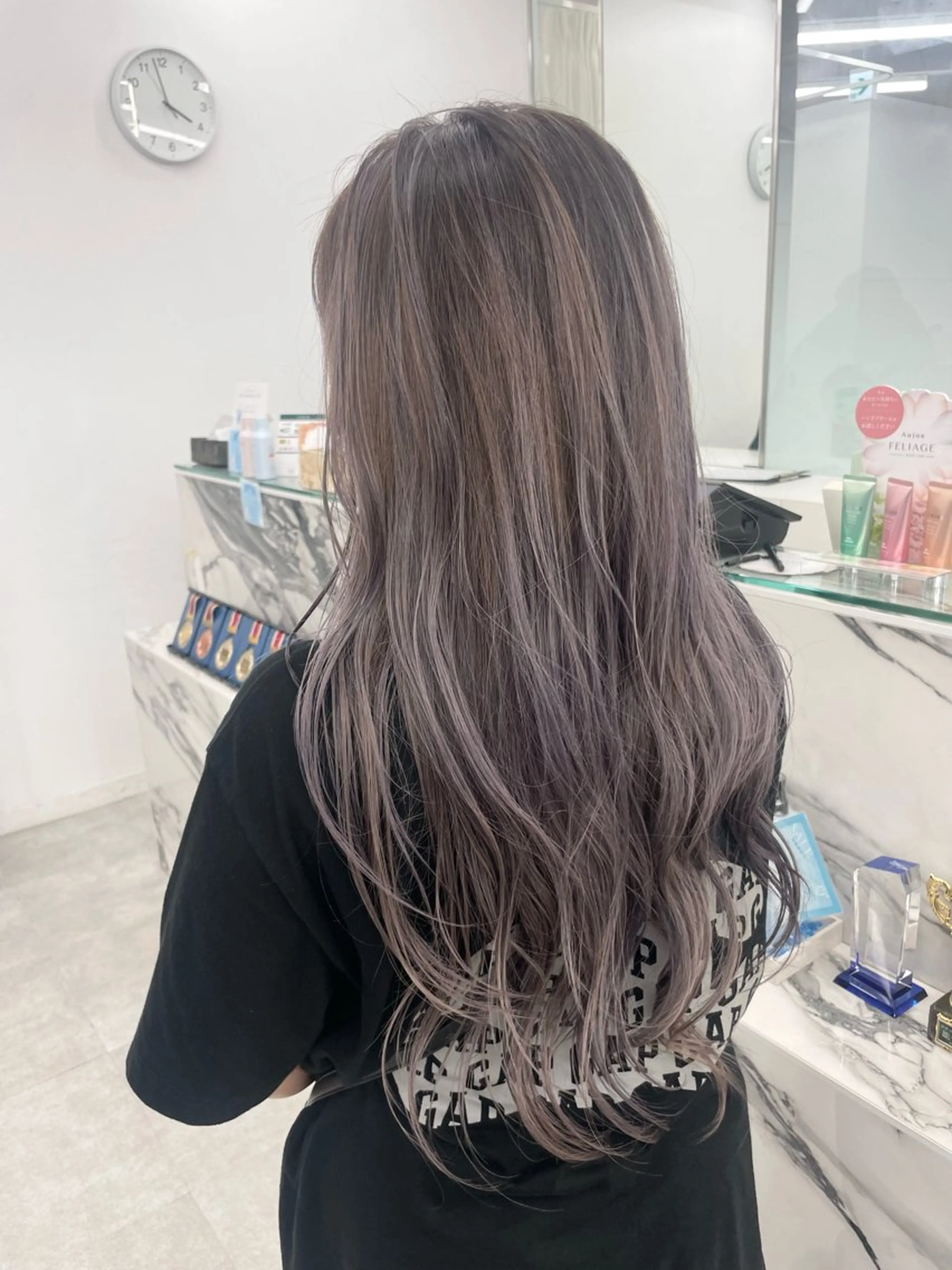 ロング カラー ヘアアレンジ ヘアカラー トリートメント 【Brown】おじま のぞみのヘアスタイル