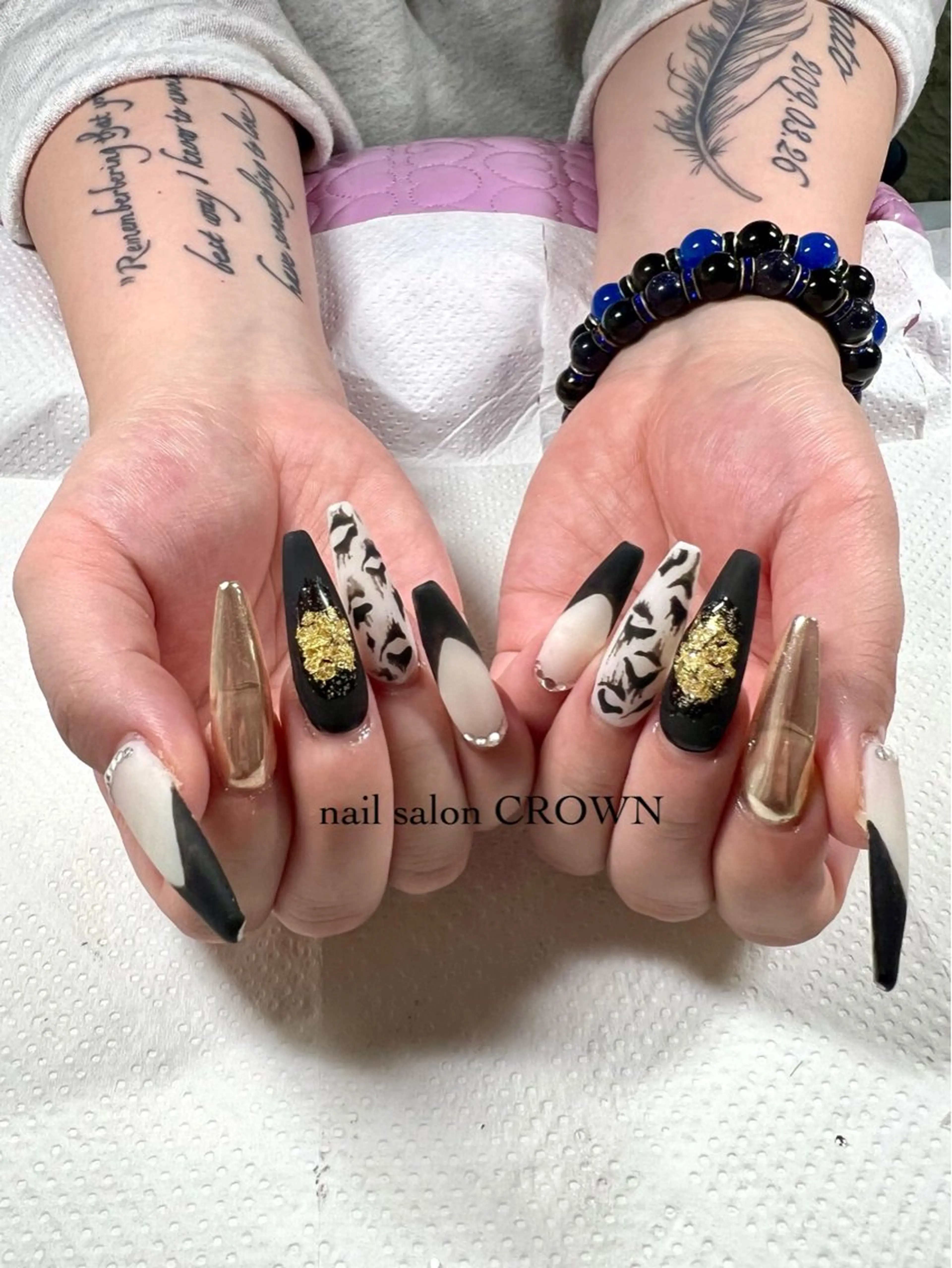ネイル アートネイル マットネイル スカルプネイル nail salon CROWNのネイルデザイン