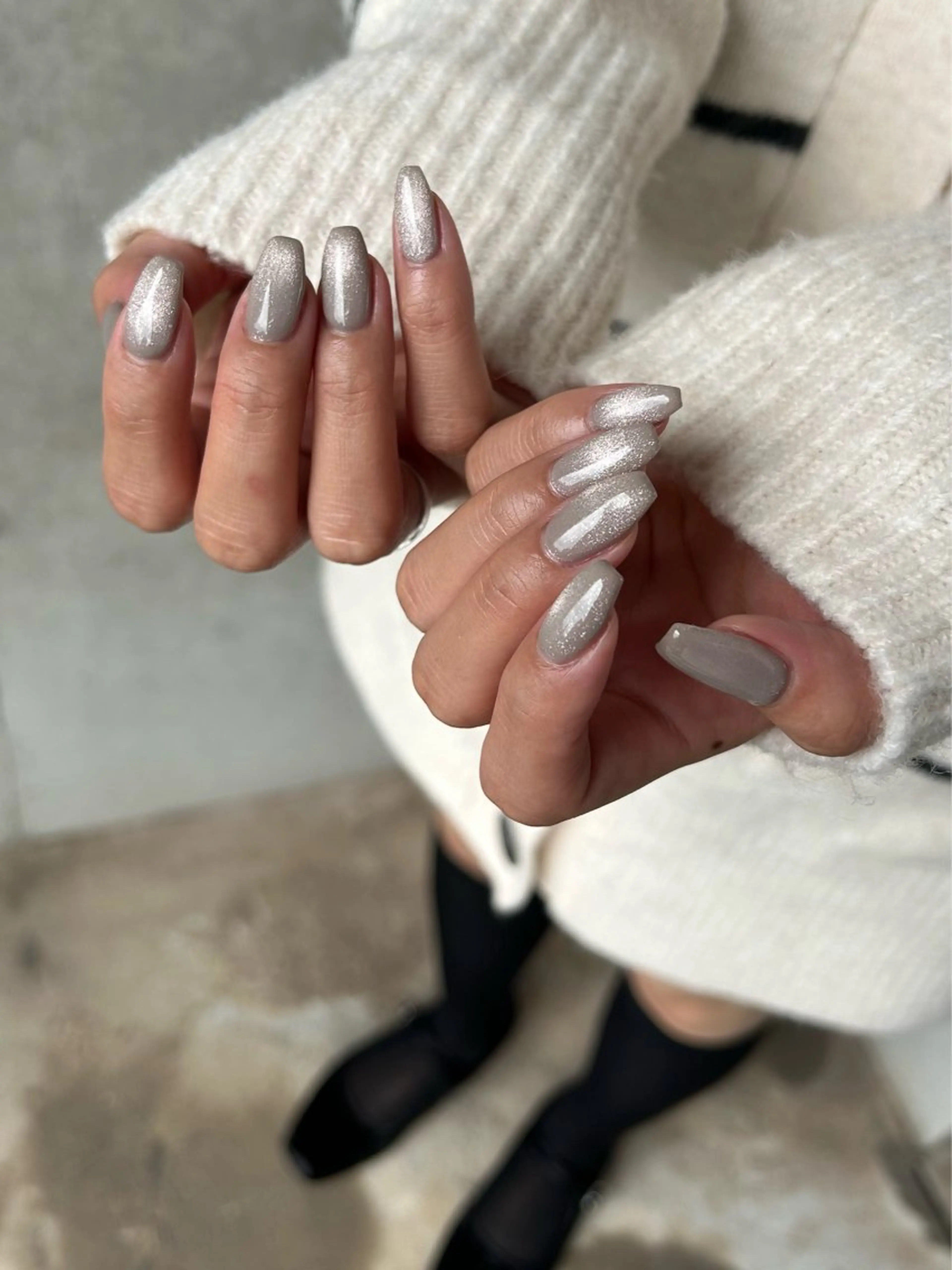 ネイル マグネットネイル マグネットワンカラー オフィスネイル ワンカラーネイル シンプルネイル ハンドネイル MARU　NAIL yukaのネイルデザイン