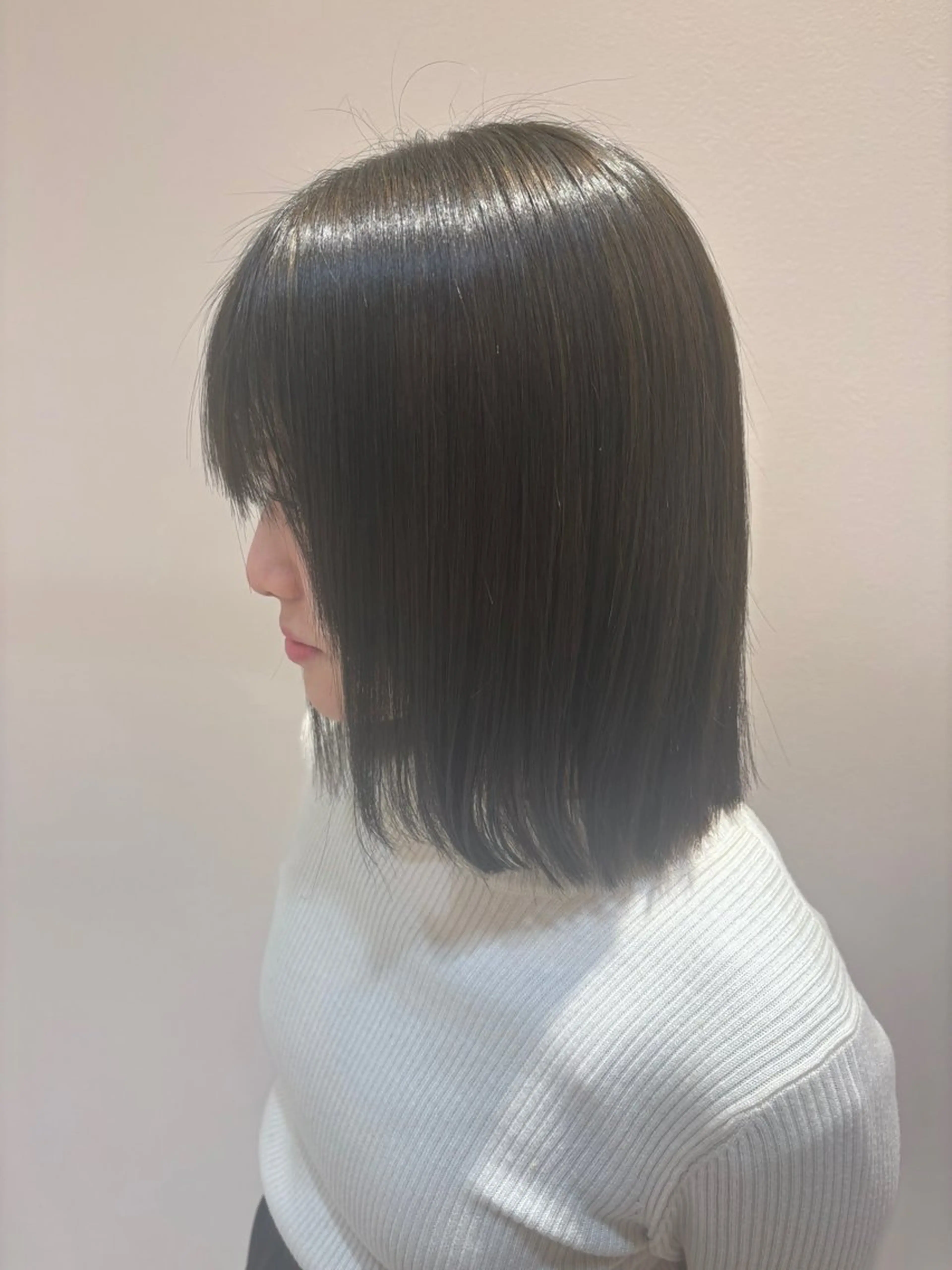 ショート カラー トバ ショウゴのヘアスタイル