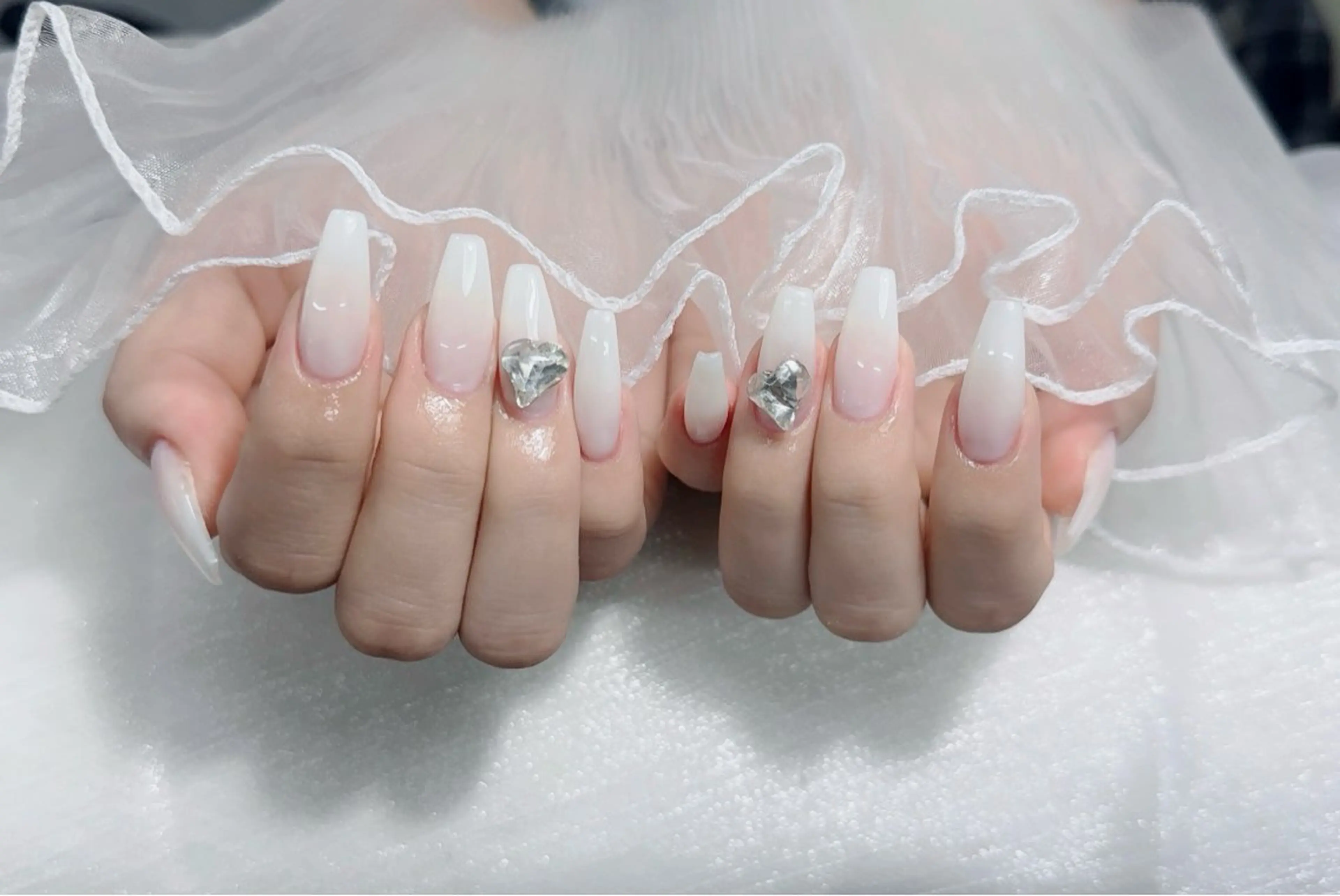 ネイル アートネイル フレンチネイル ジェルネイル 韓国ネイル マグネットネイル ハンドネイル Lenie Nail Salonのネイルデザイン