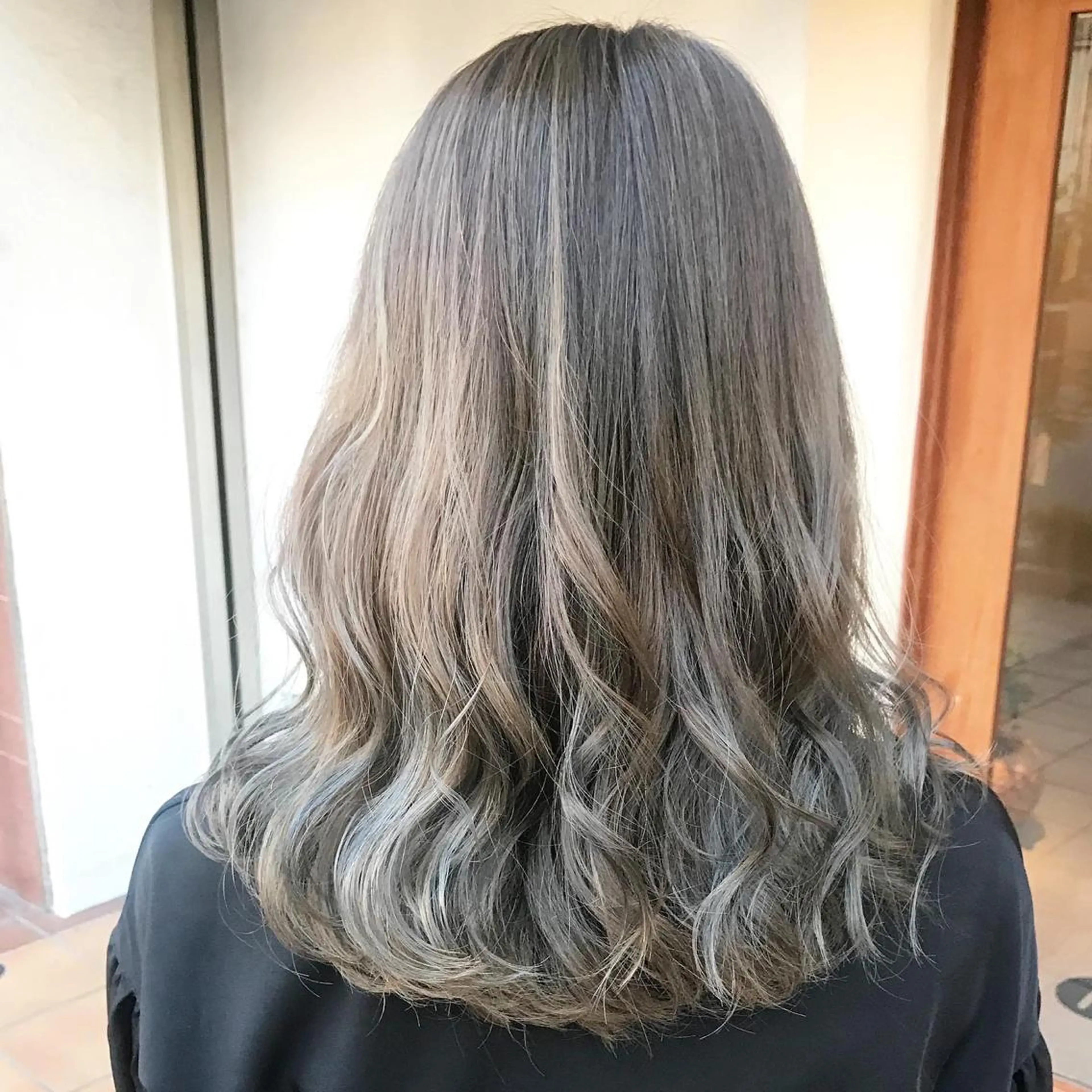 セミロング 髪質改善 jewel box~私のトリートメント~東梅田店所属・💎髪質改善専門 jewel boxのヘアスタイル