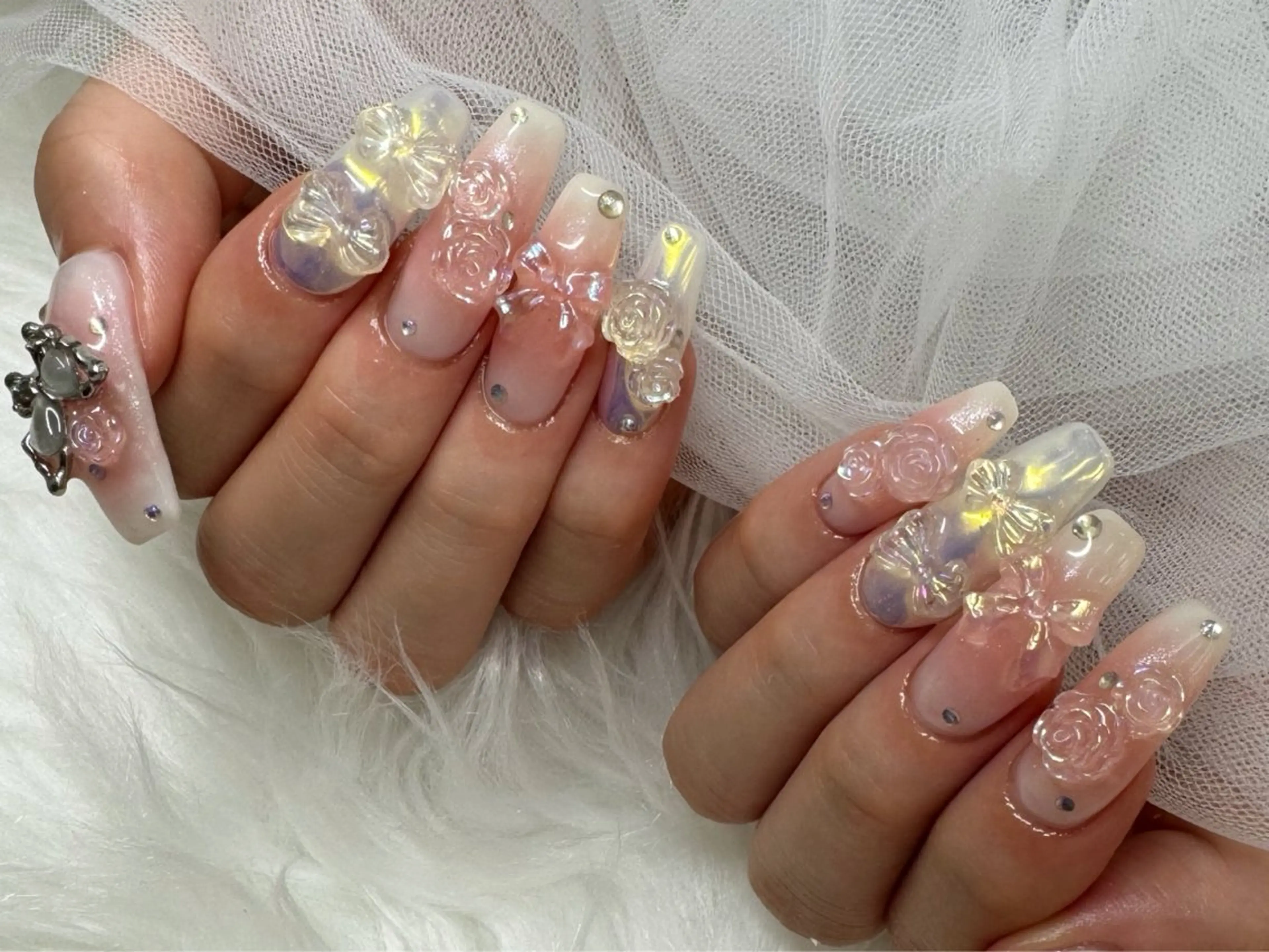 ネイル ハンドネイル ハンドケア Aurora nail所属・Auroranail Rihoのネイルデザイン